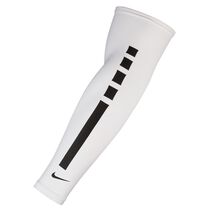 نايكي برو اليت