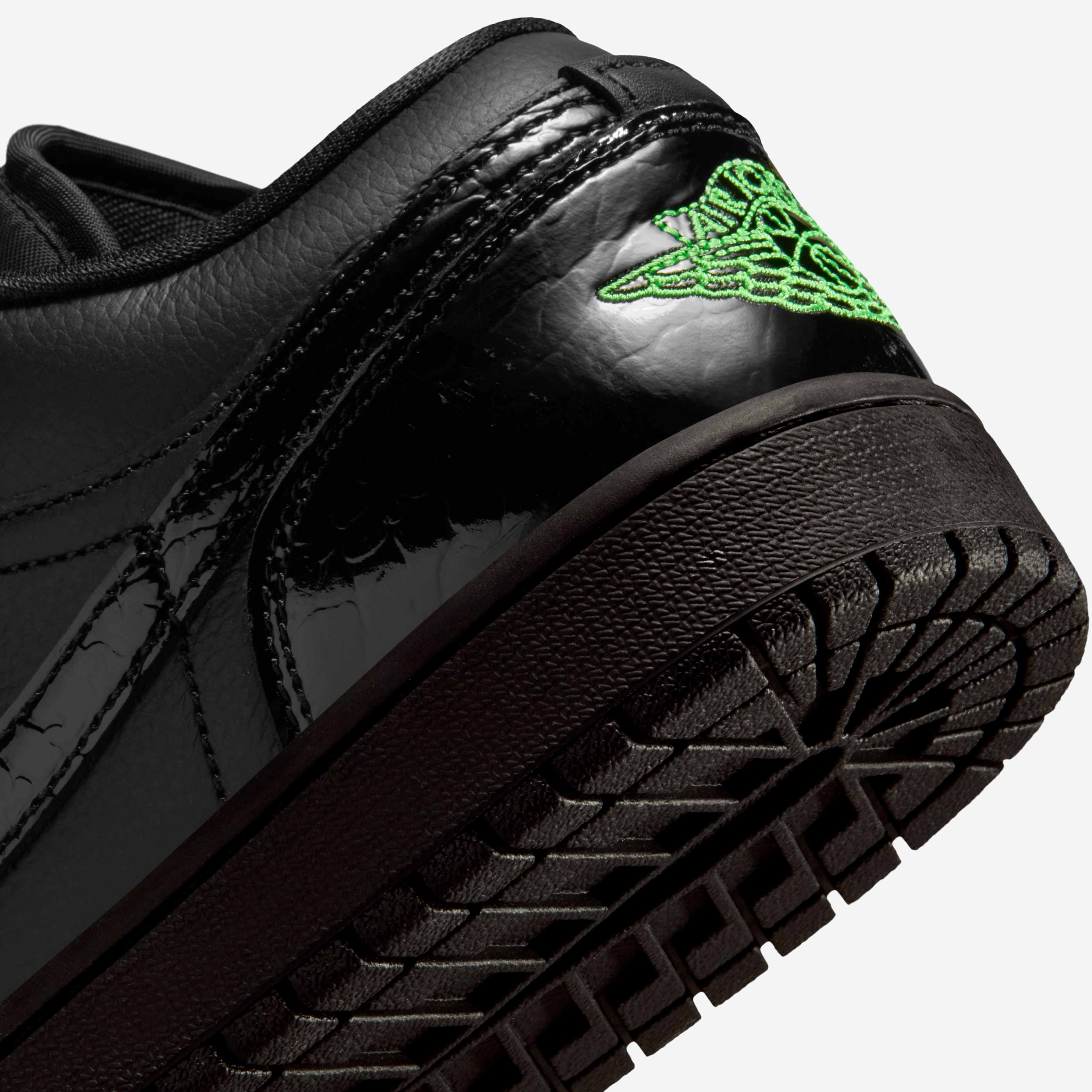 Air Jordan 1 Low SE image number 7