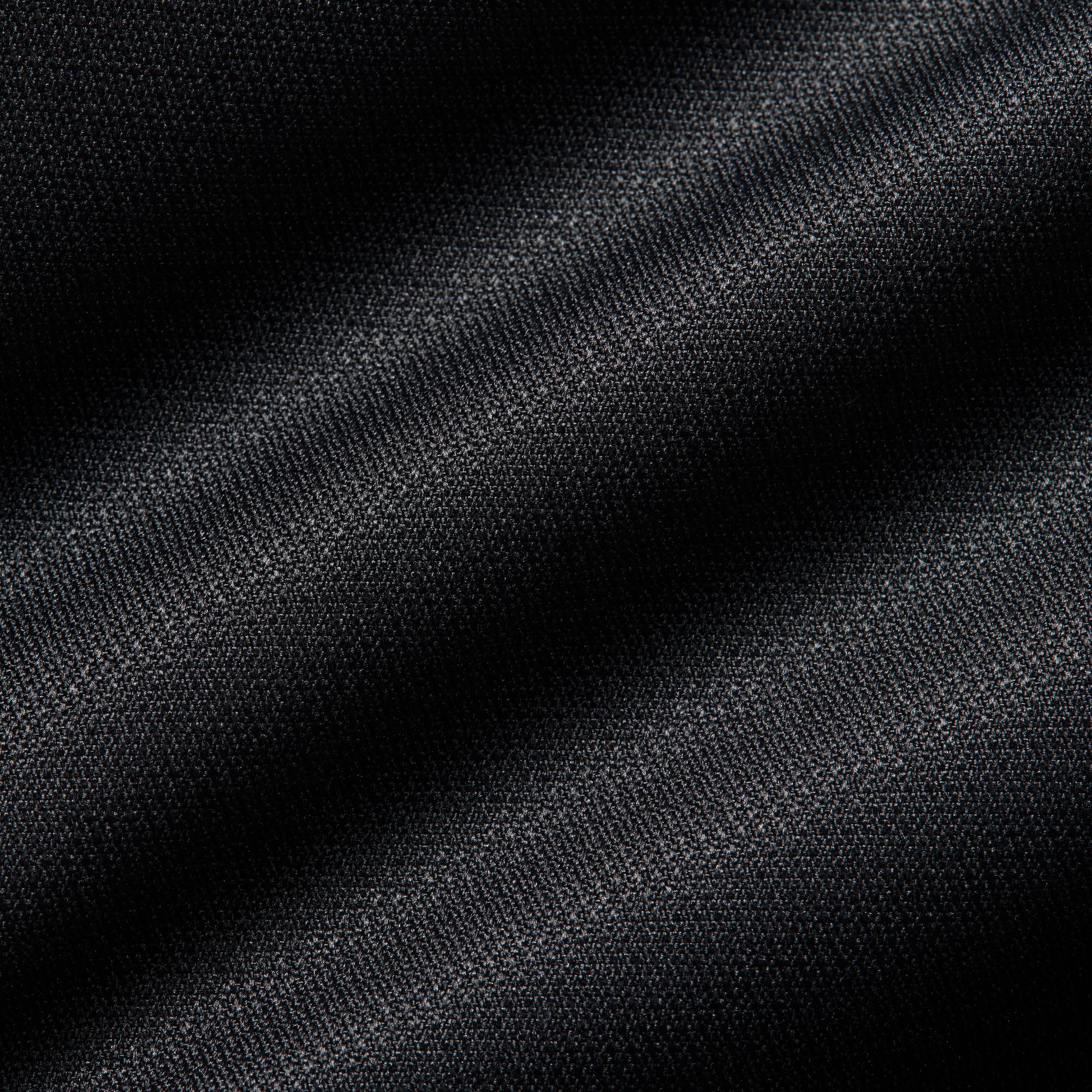 Zoom image