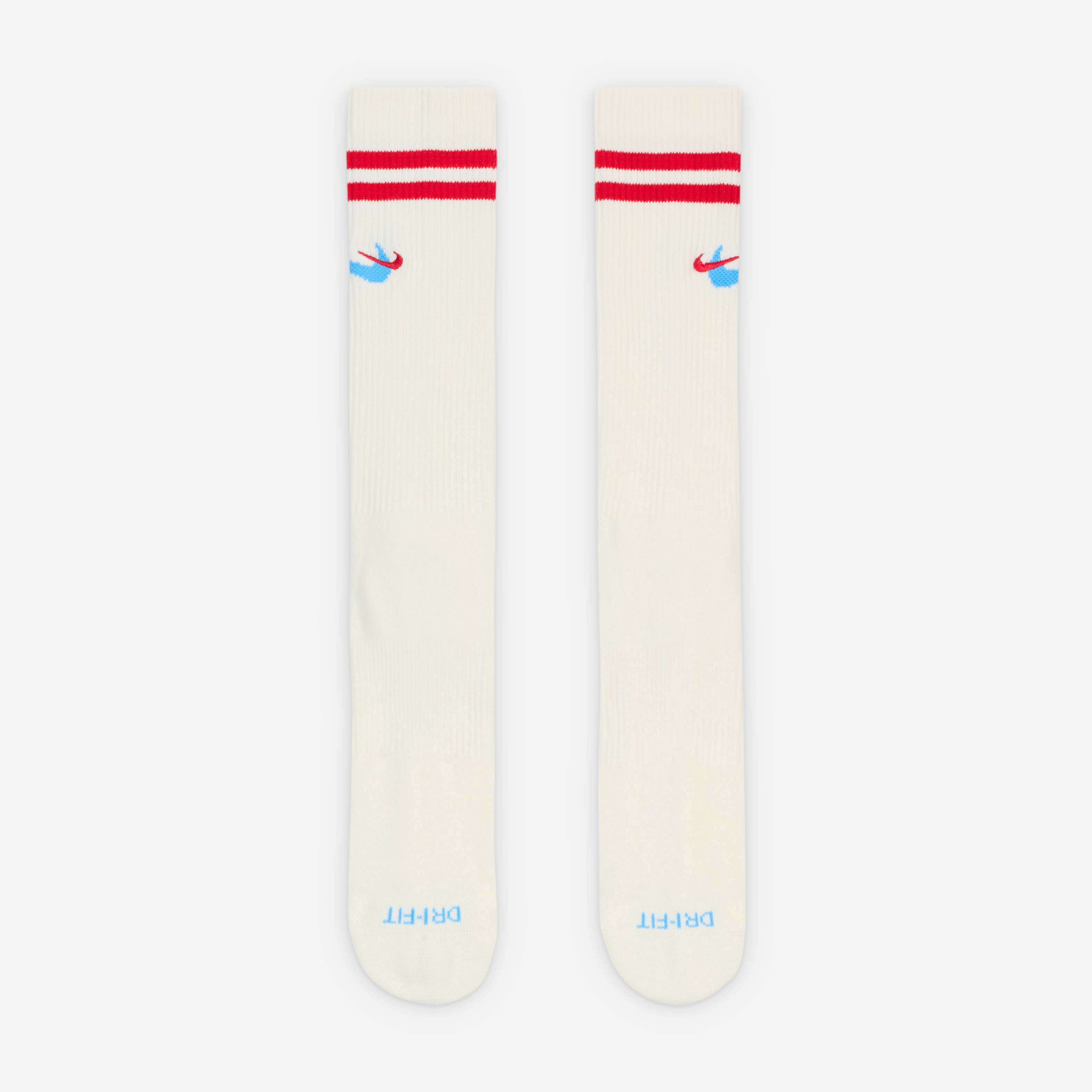 نايكي ايفريداي بلاس فورس image number 1