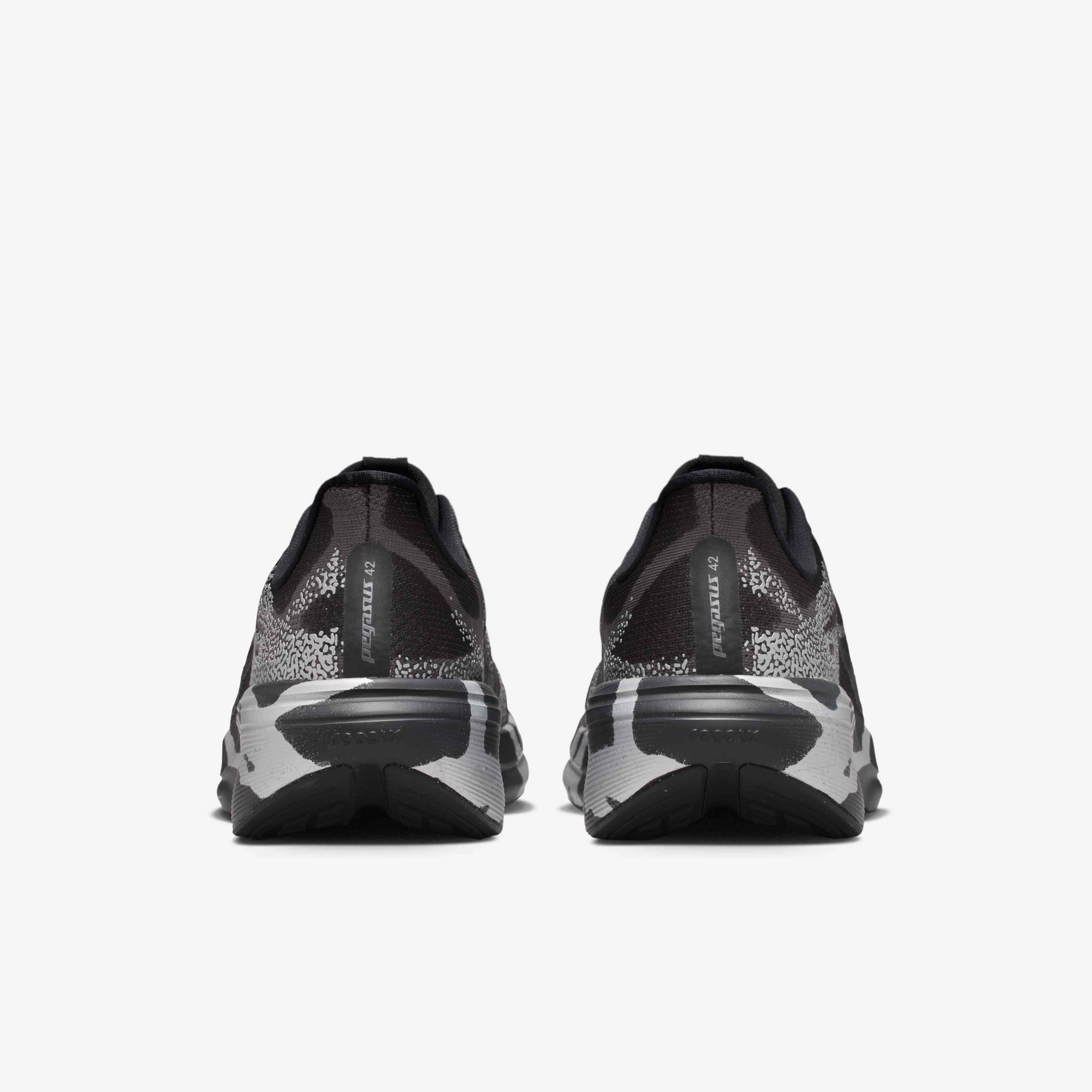 Nike Pegasus 42 image number 5