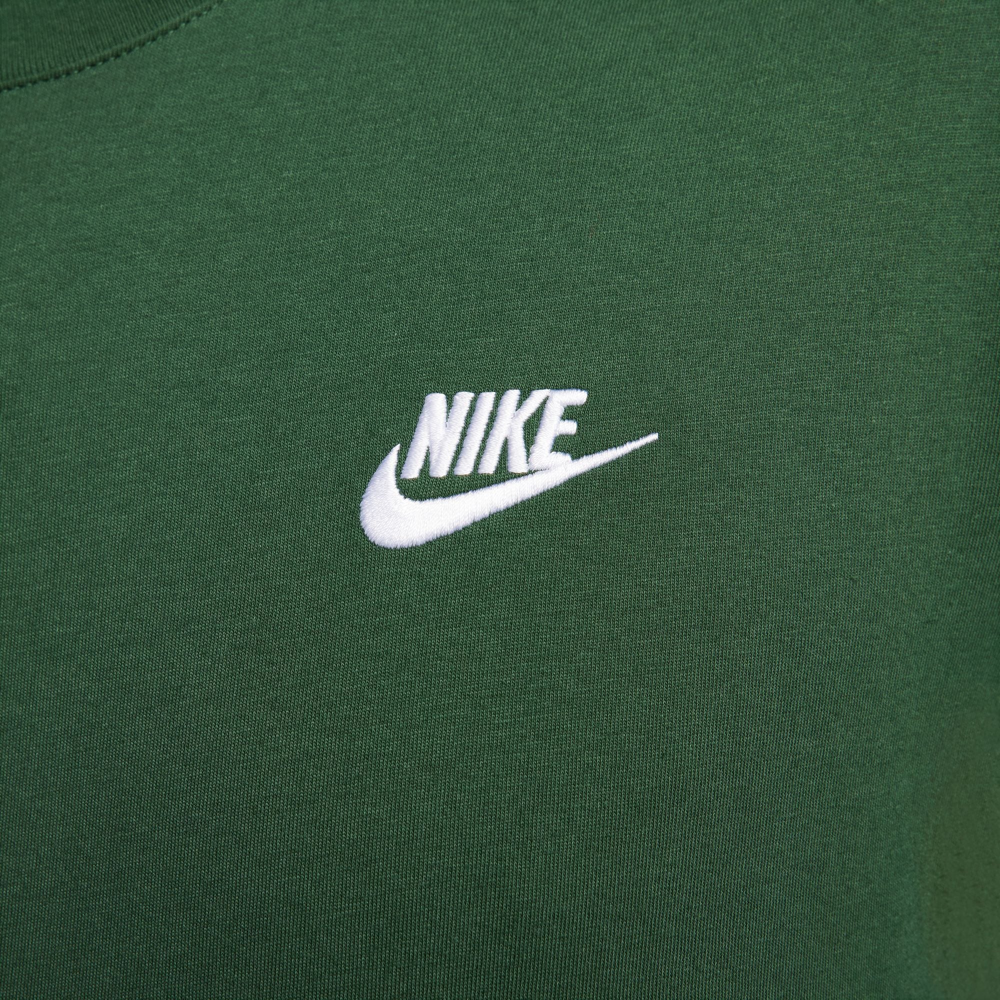 Nike Sportswear Club image number 8