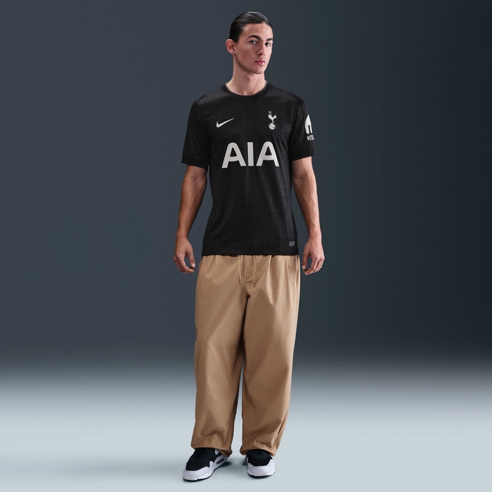 Tottenham Hotspur 2025/26 Stadium Away image number 3 Tottenham Hotspur 2025/26 Stadium Away image number 3