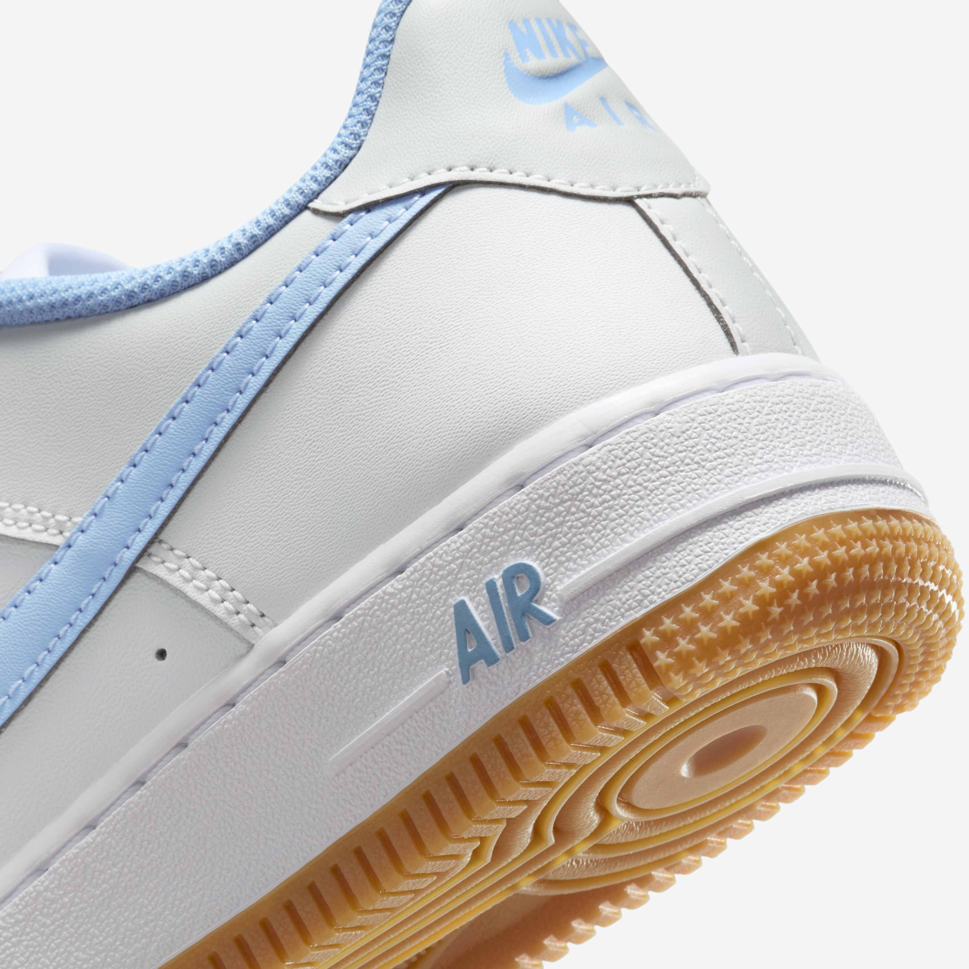 Nike Air Force 1 LV8 image number 7