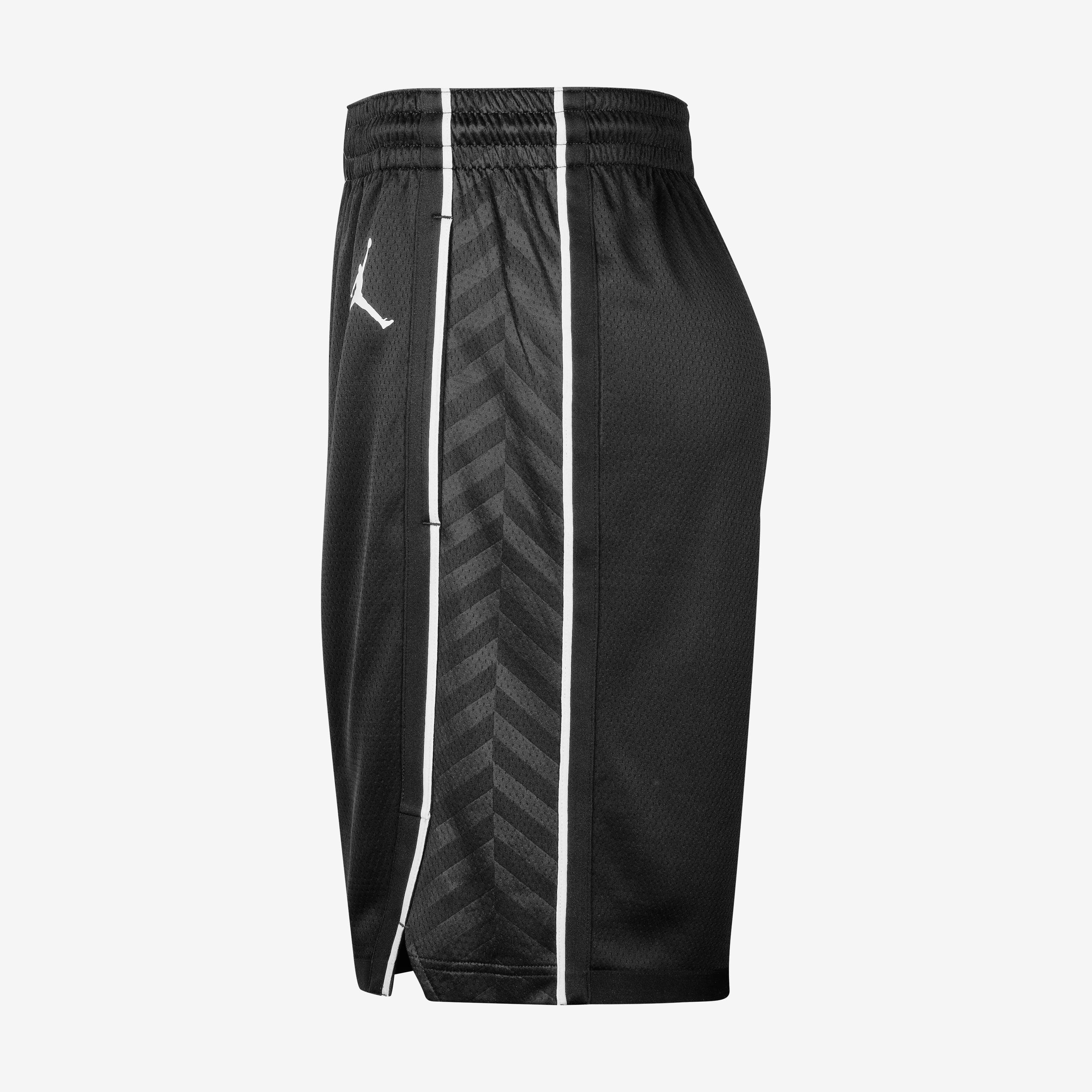 Brooklyn Nets Statement Edition image number 2