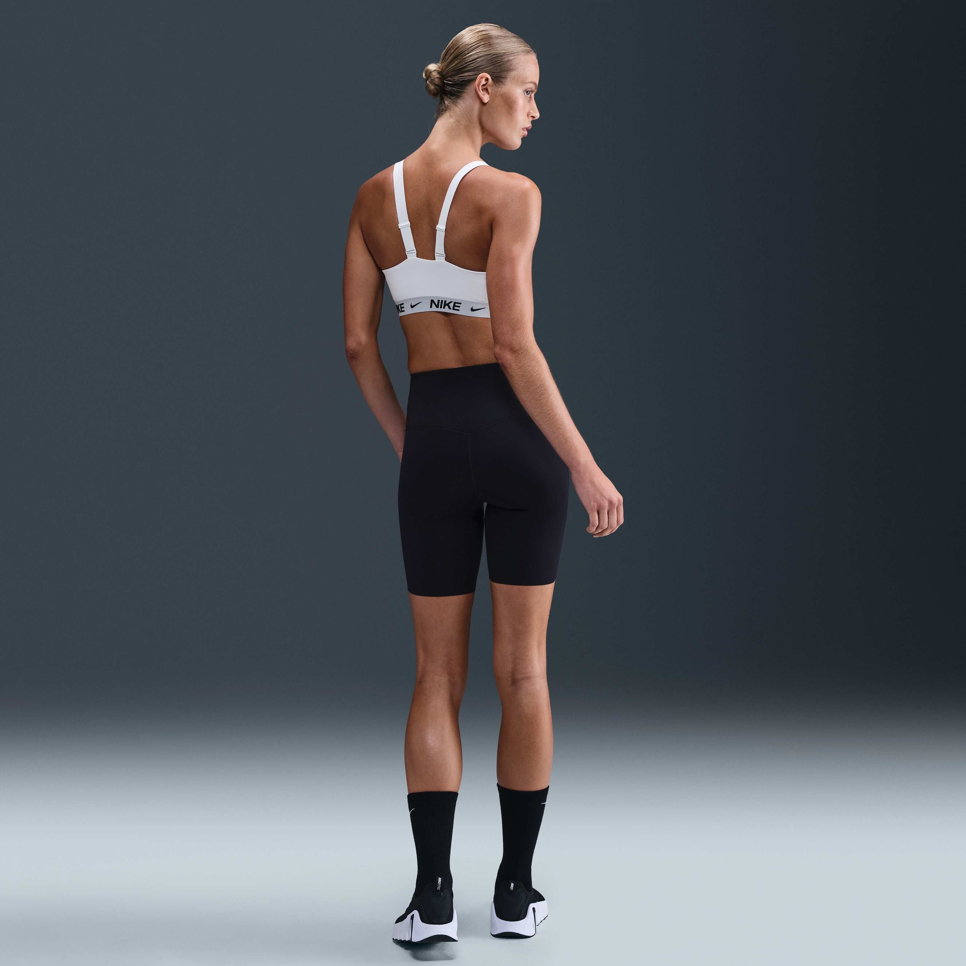 نايكي اندي بدعم متوسط image number 4