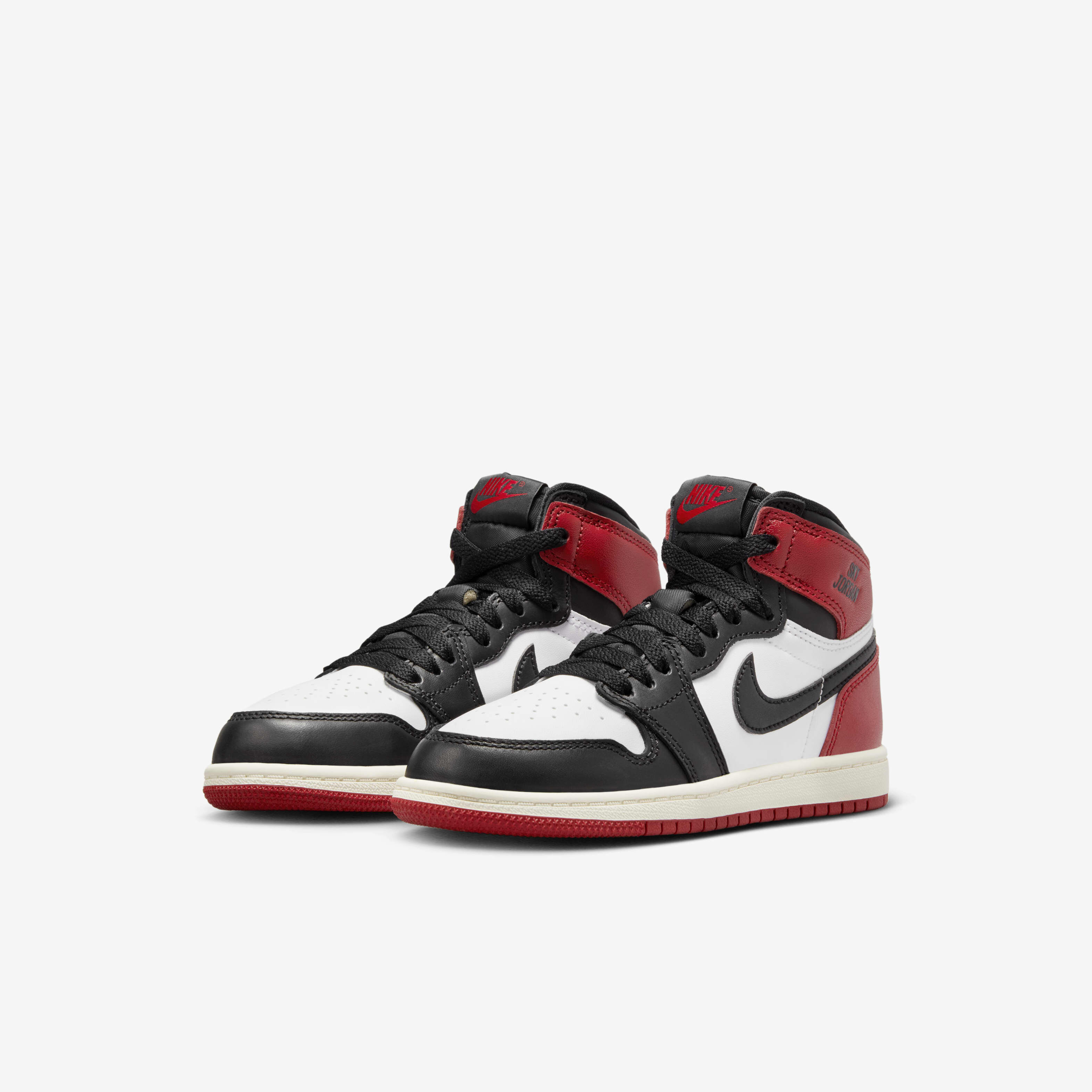 Jordan 1 Retro High OG image number 4