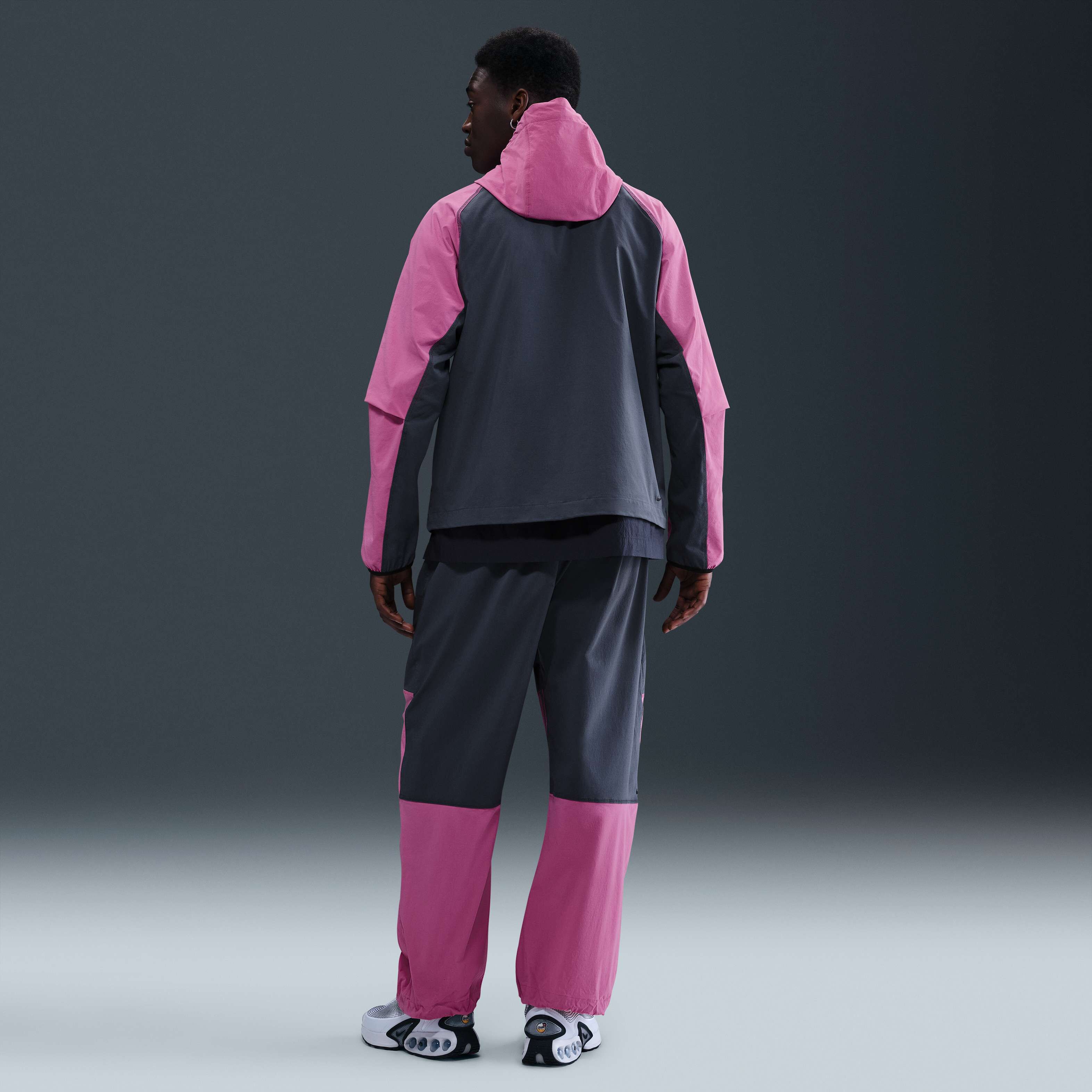 Nike Tech image number 4