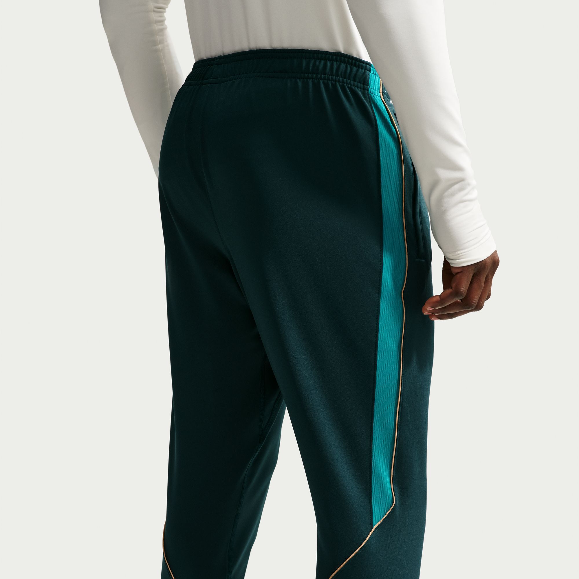 Nike Strike image number 3