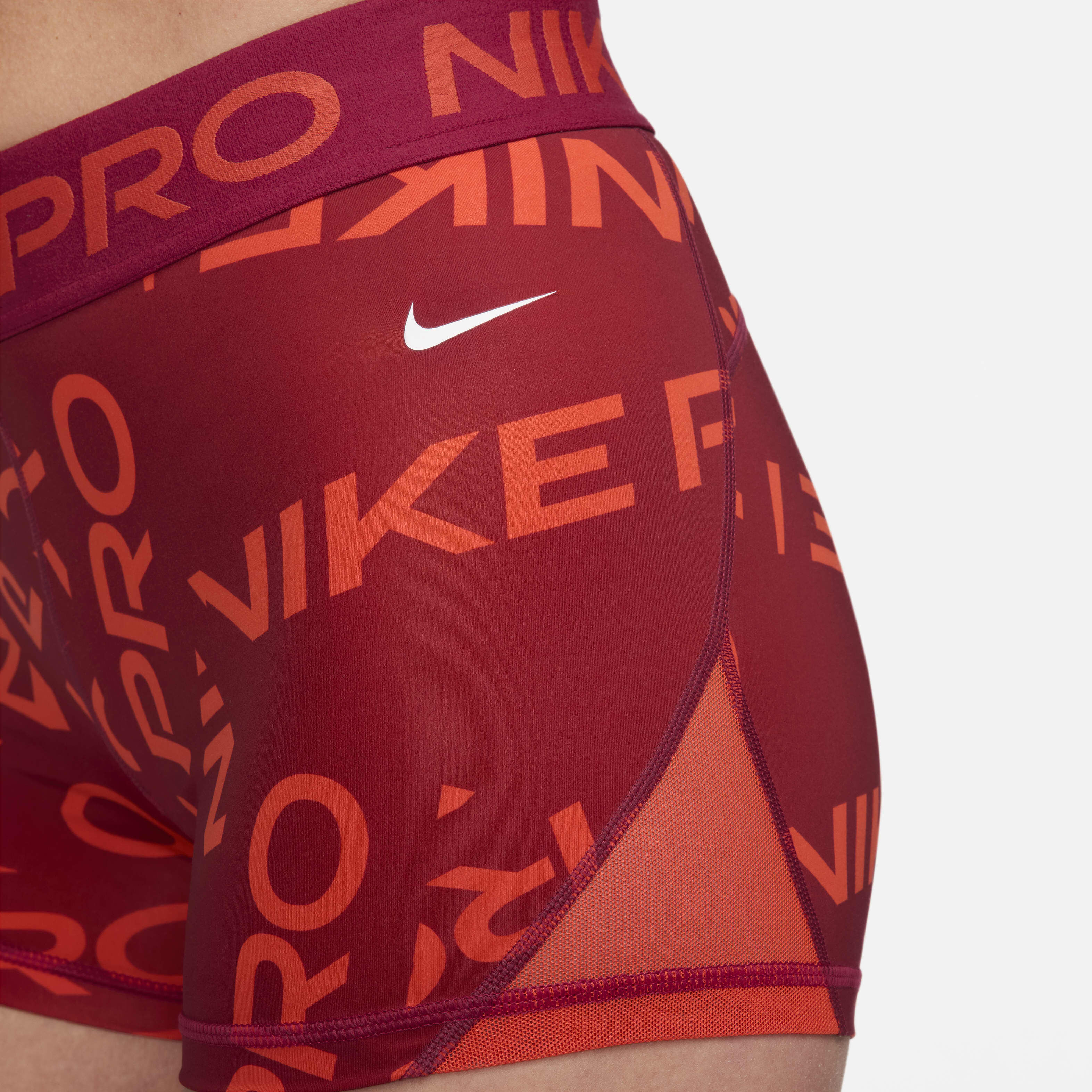 Nike Pro image number 3