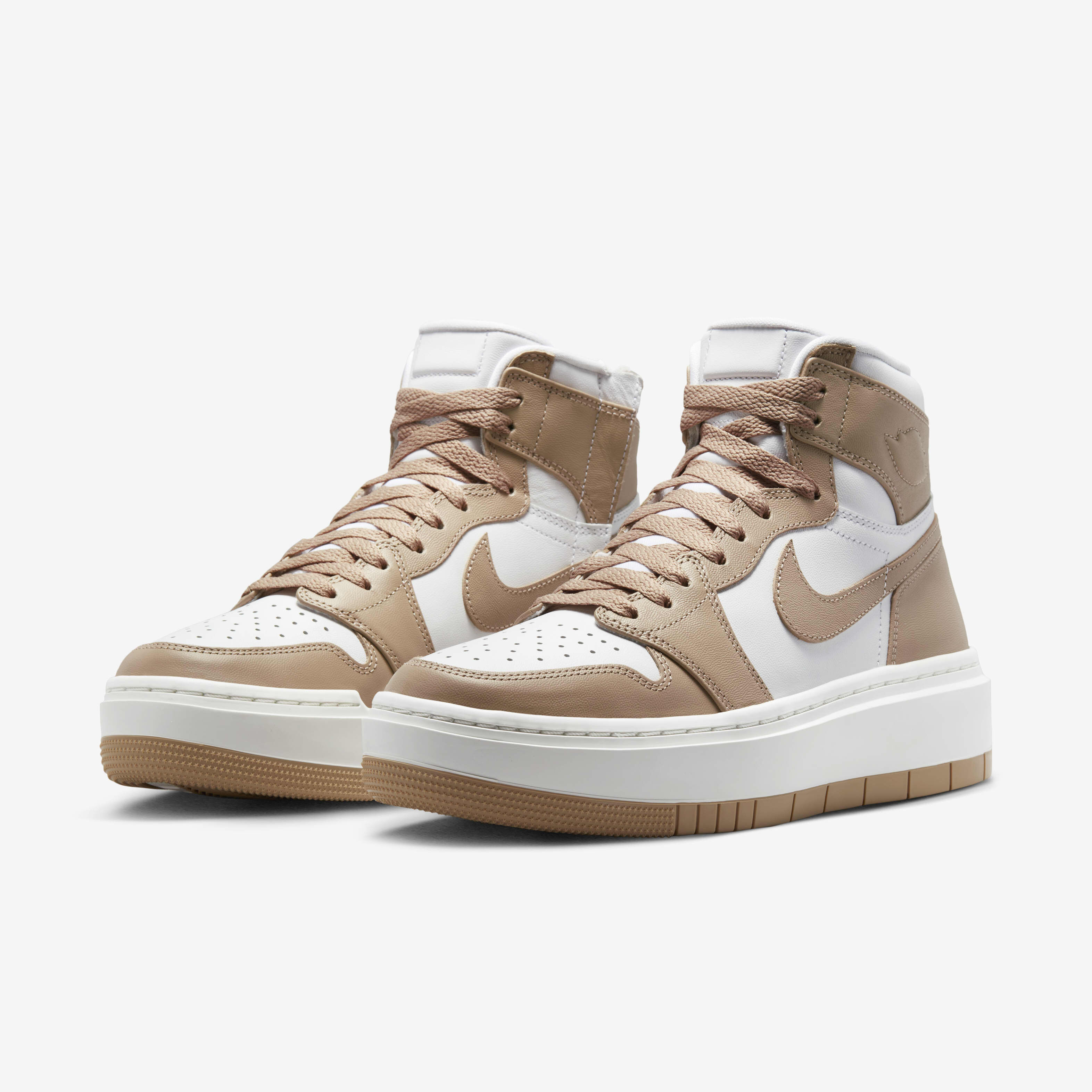 Air Jordan 1 Elevate High image number 4
