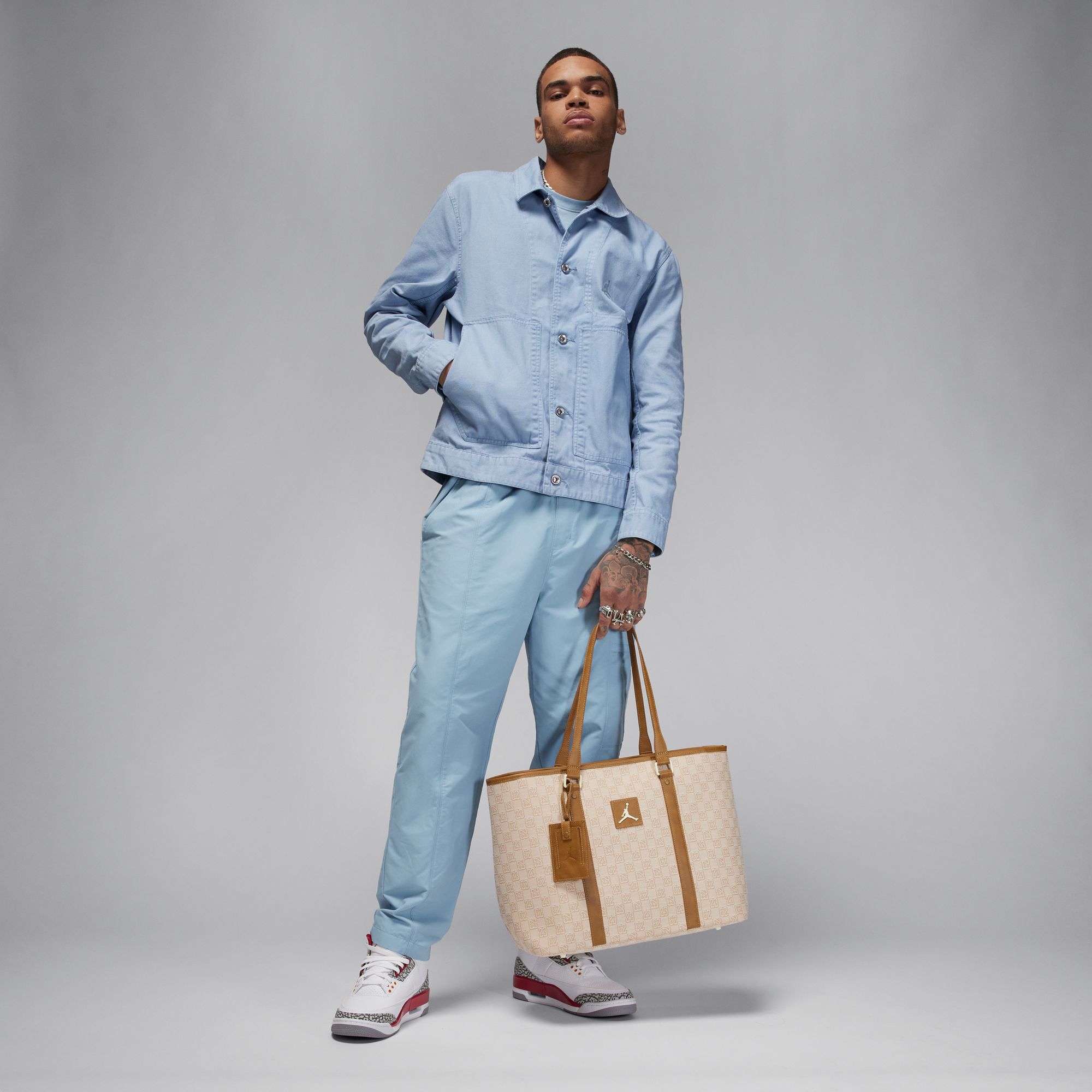 バッグ Nike Jordan Monogram Tote Coconut Milk Nike Jordan Monogram Tote Bag In Coconut Milk | ModeSens