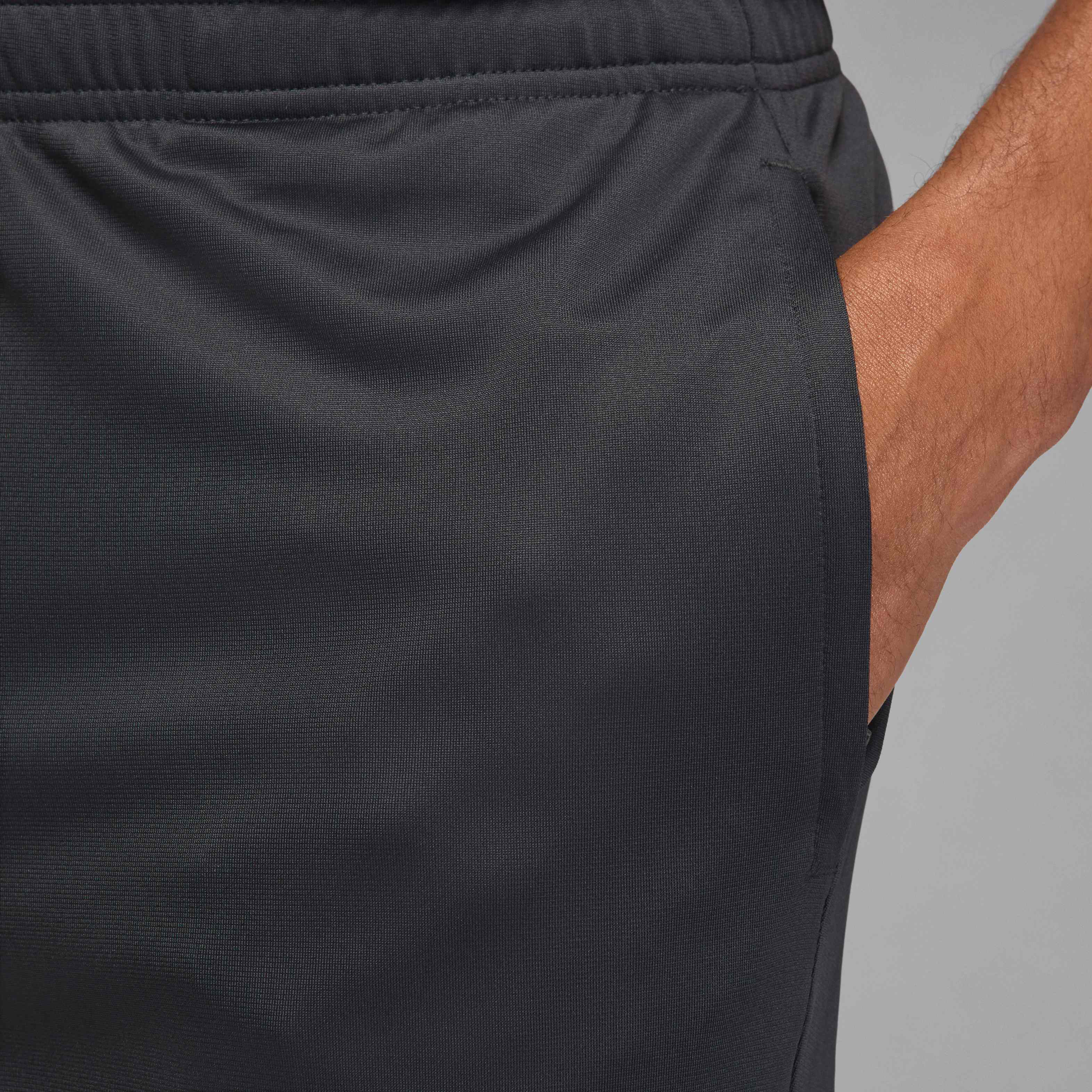 Paris Saint-Germain Strike Fourth image number 6