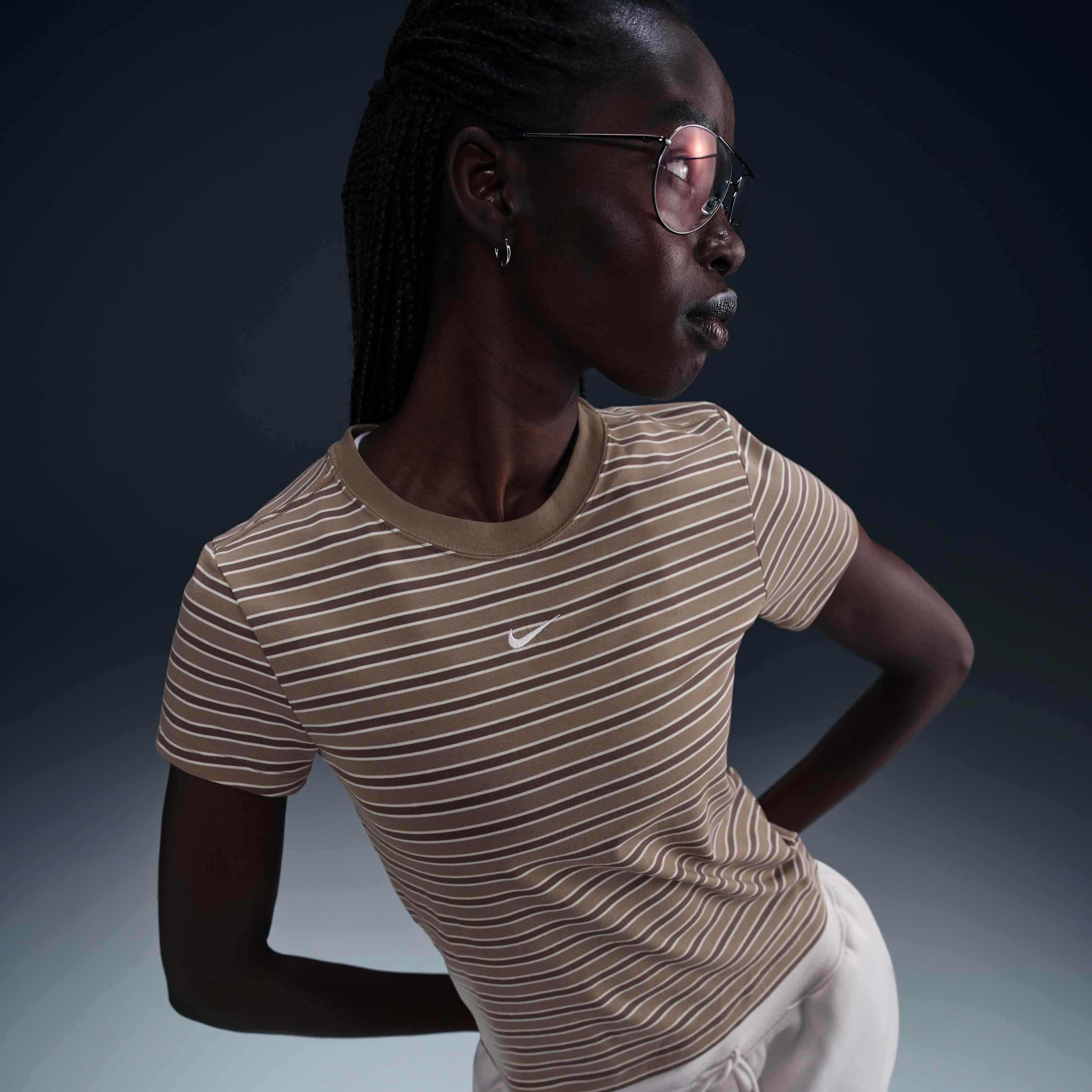 نايكي سبورتسوير تشيل نت image number 0