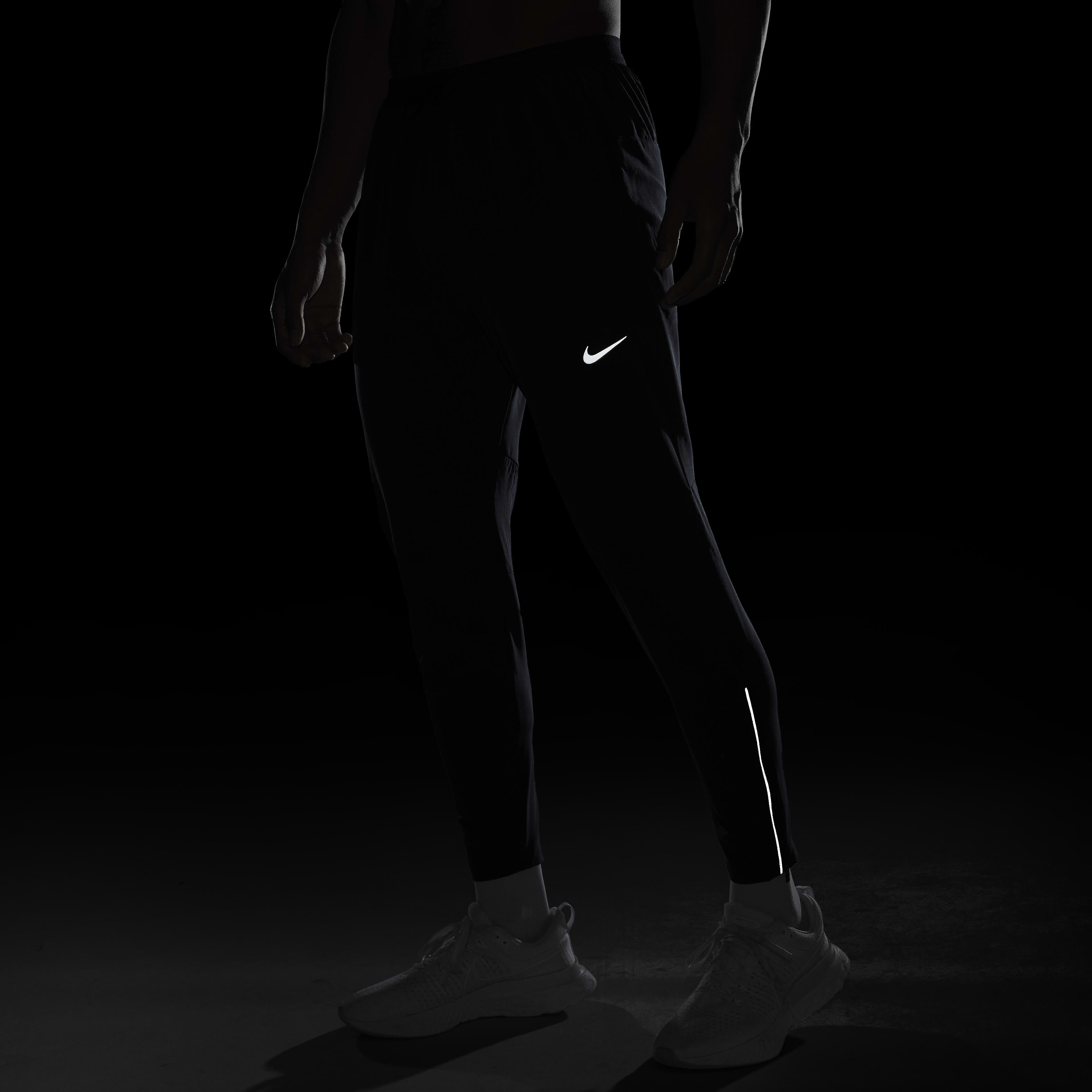 Buy Nike Phenom Men s Dri FIT Woven Running Trousers Nike Kuwait Official