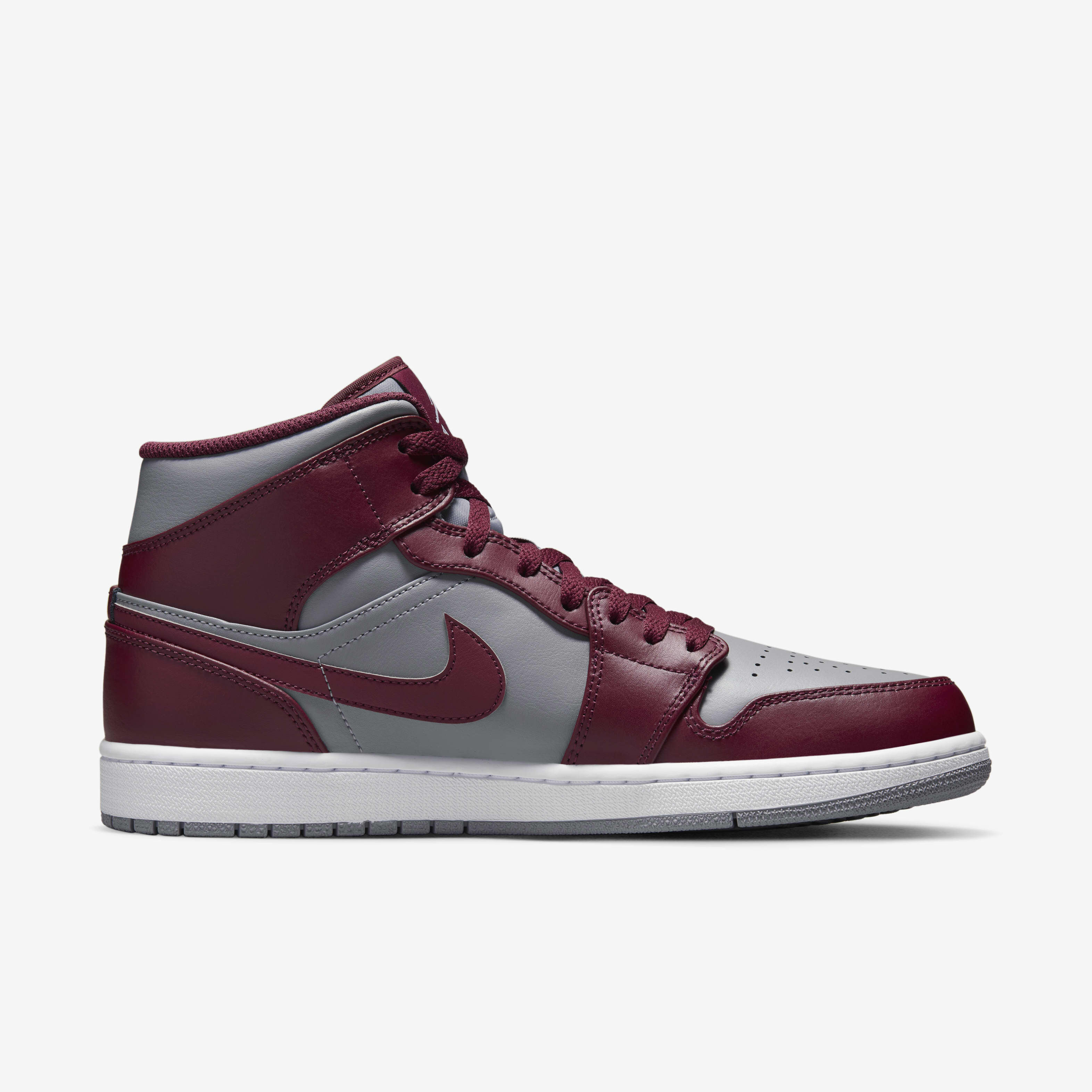 Air Jordan 1 Mid image number 2