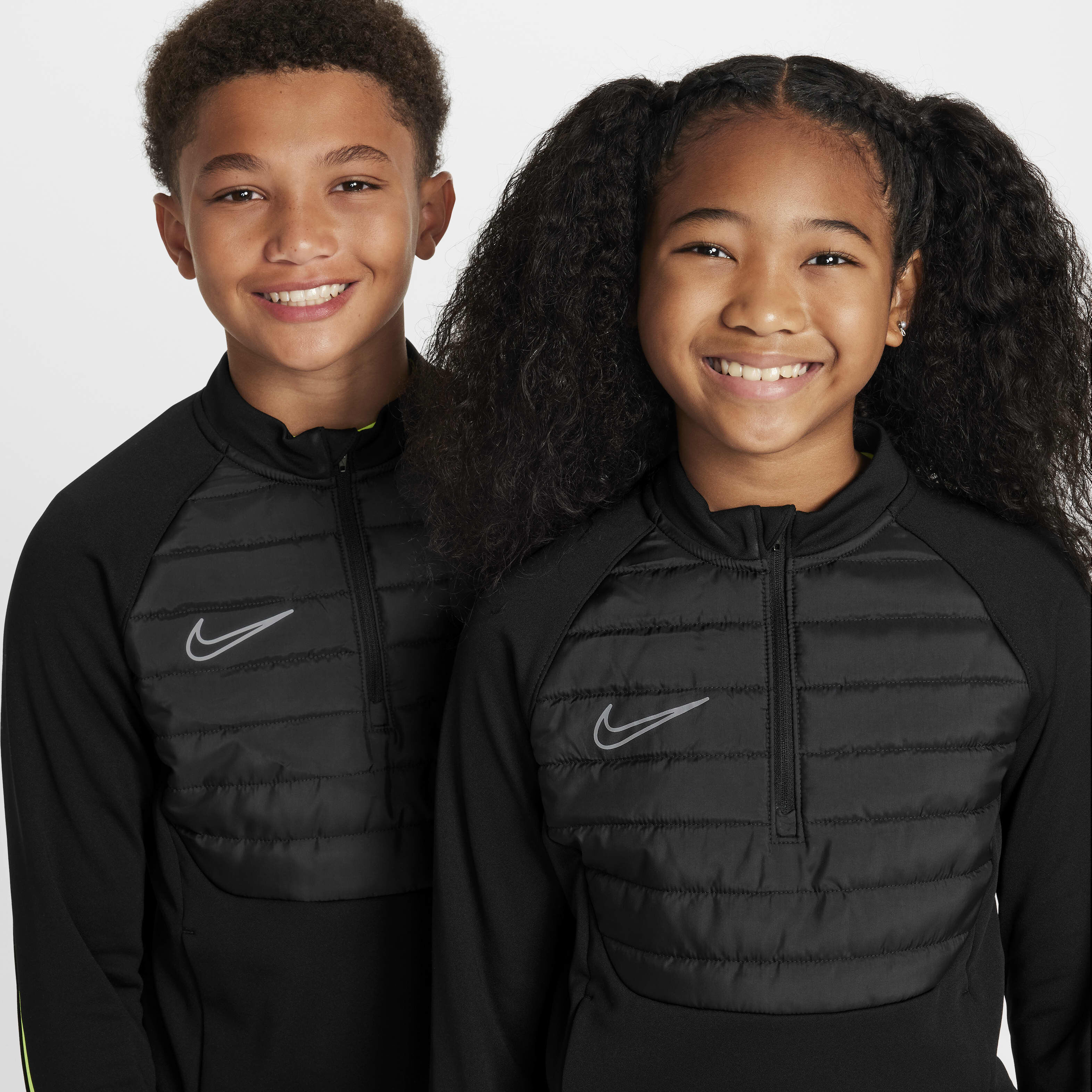 Nike therma kids clearance