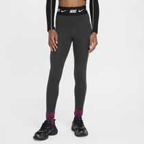 Nike Sportswear Favourites