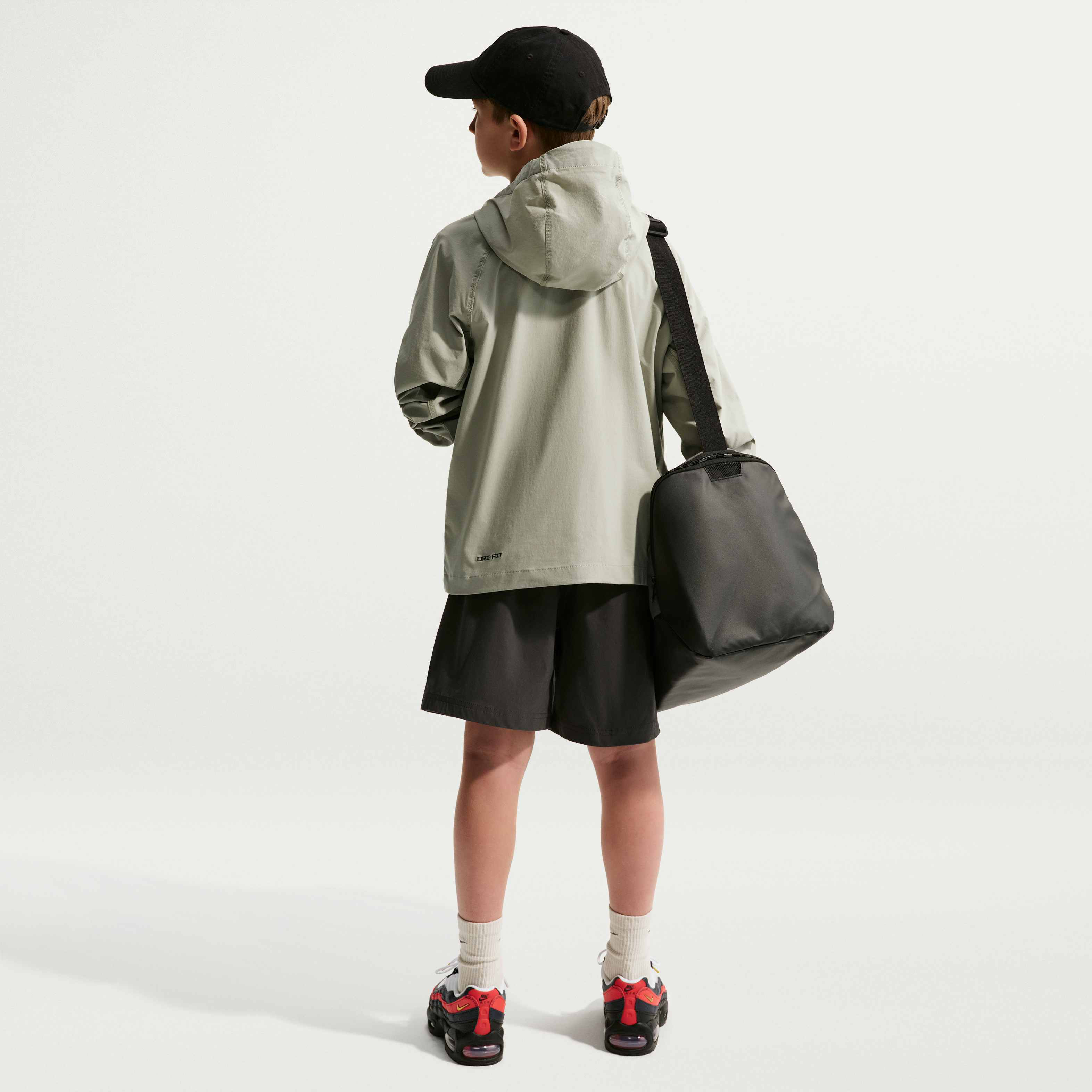 Nike Tech image number 4