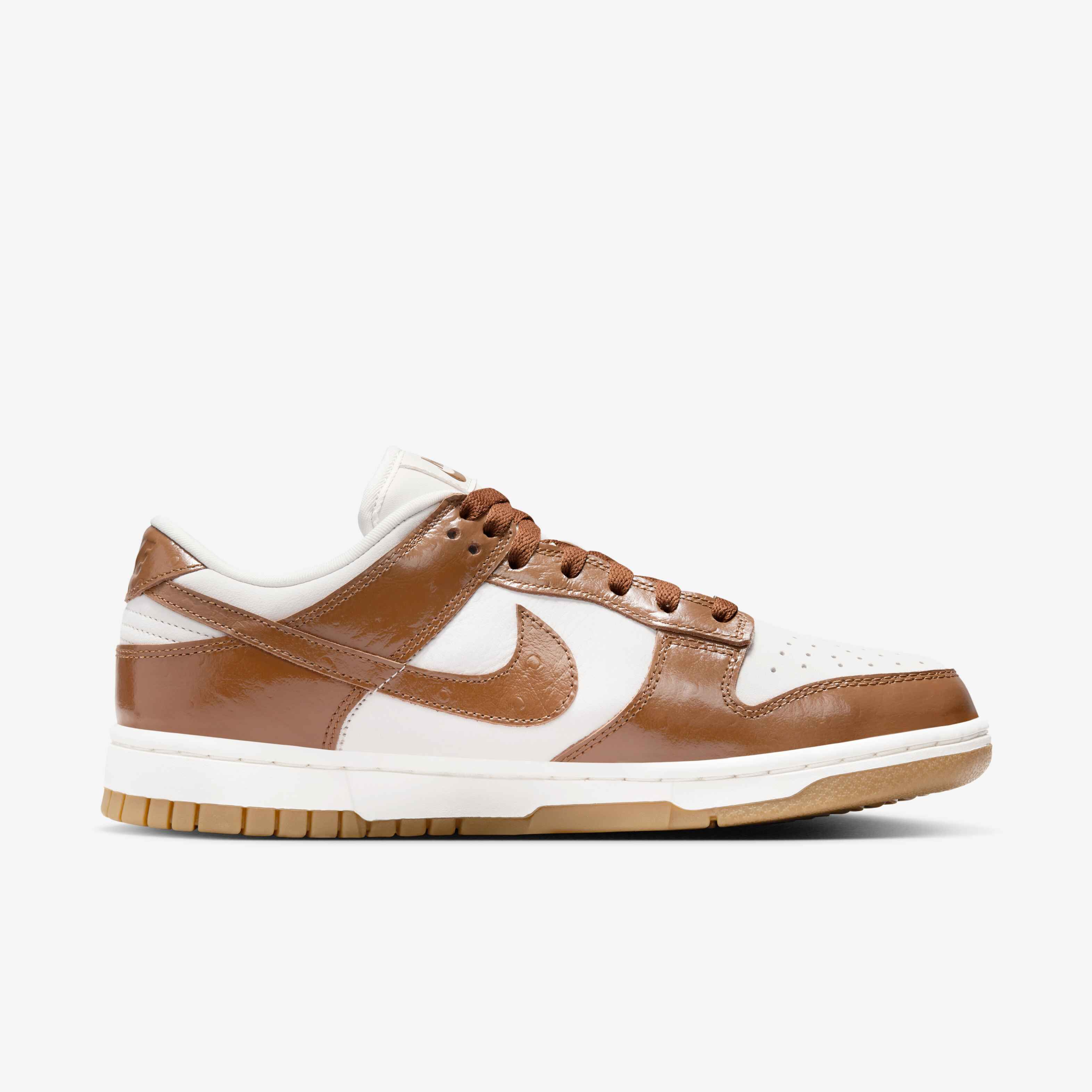 Nike Dunk Low LX image number 2