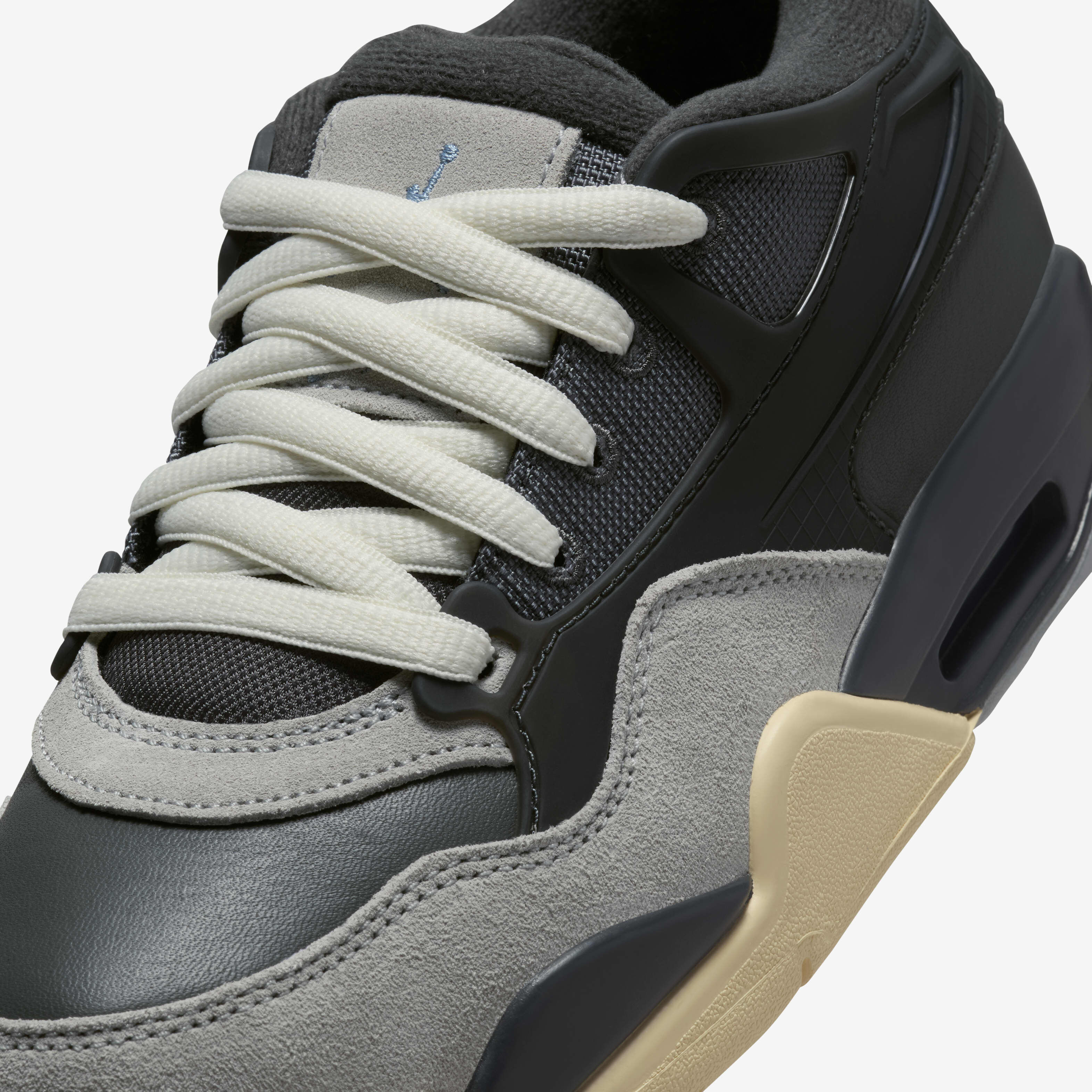 Air Jordan 4 RM image number 6