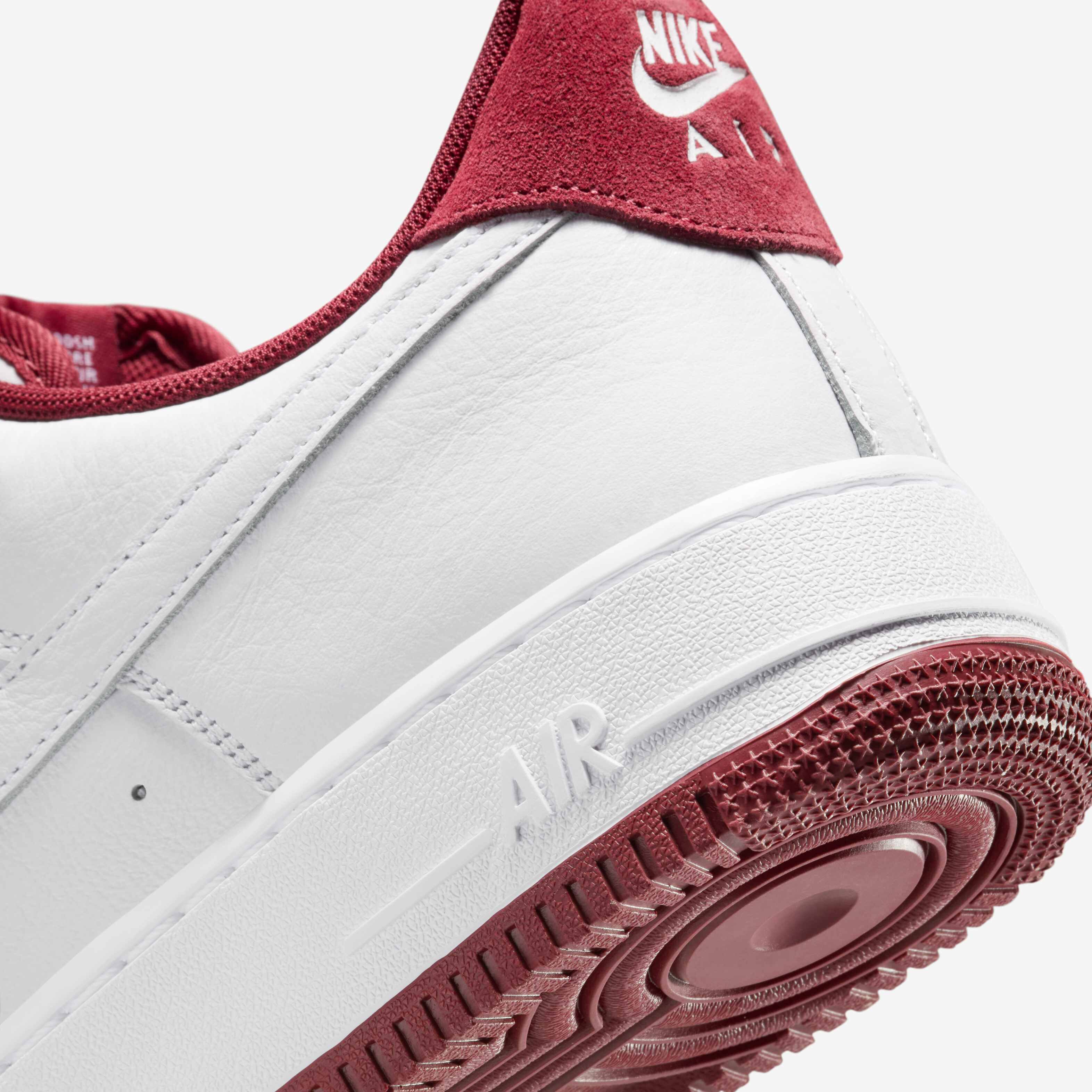 Nike Air Force 1 '07 LV8 image number 7