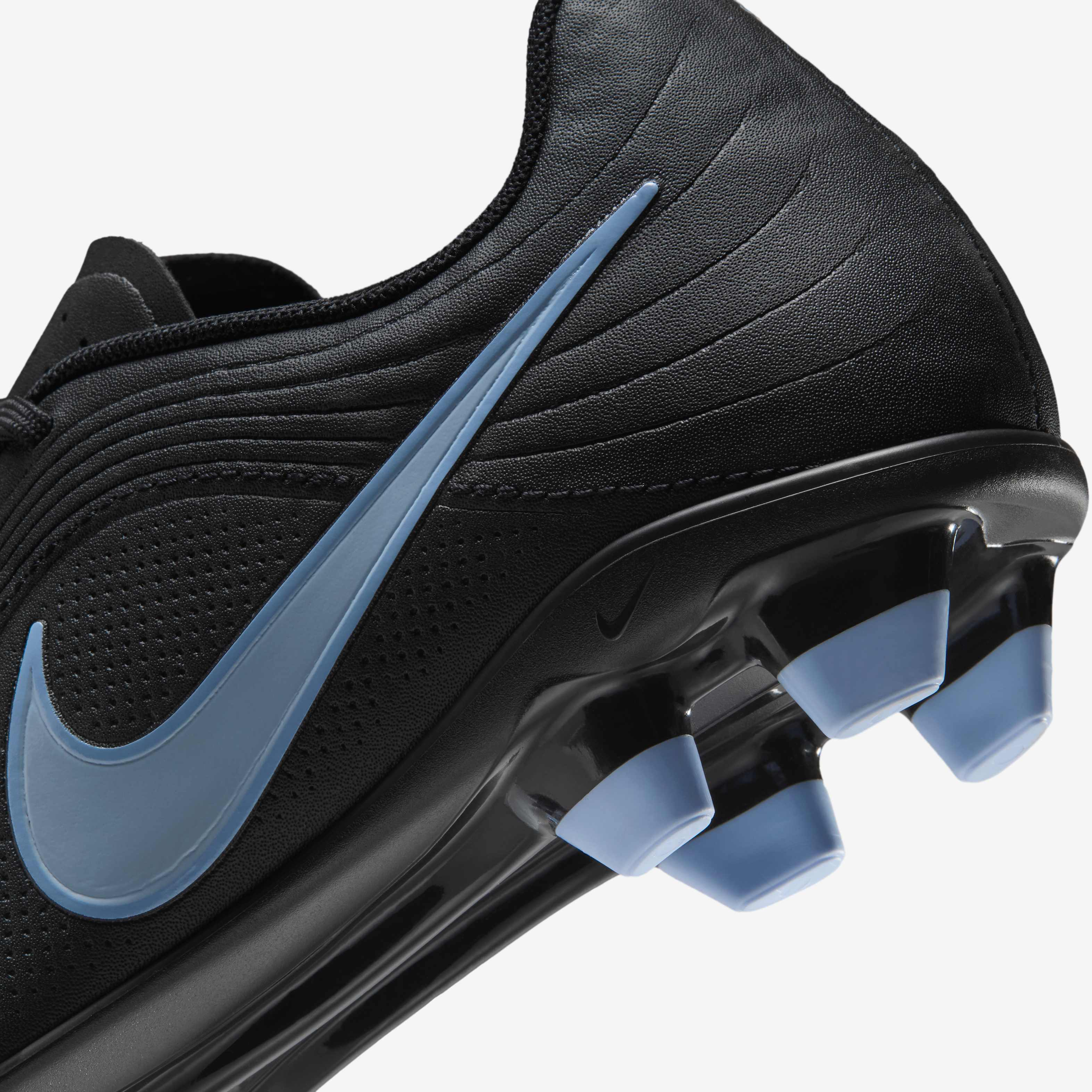 Nike Jr. Tiempo Maestro Club image number 8