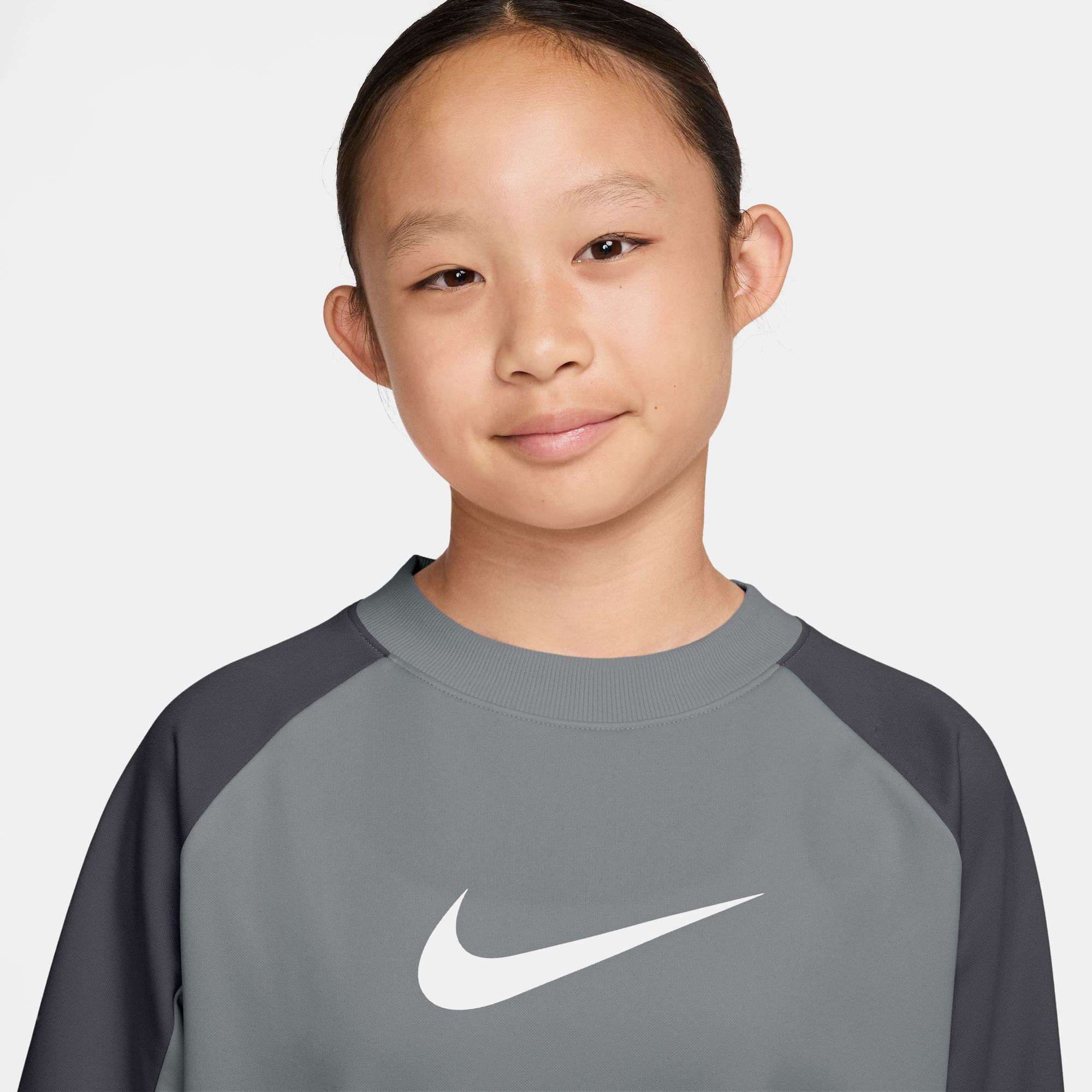 نايكي سبورتسوير image number 2