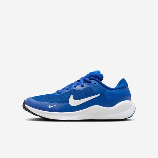 Nike Revolution 7