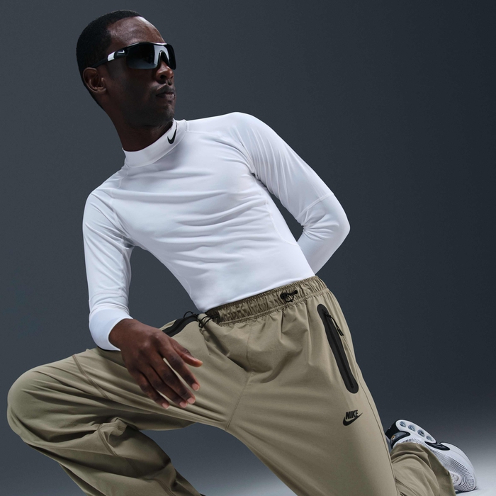 Nike Tech image number 4 Nike Tech image number 4