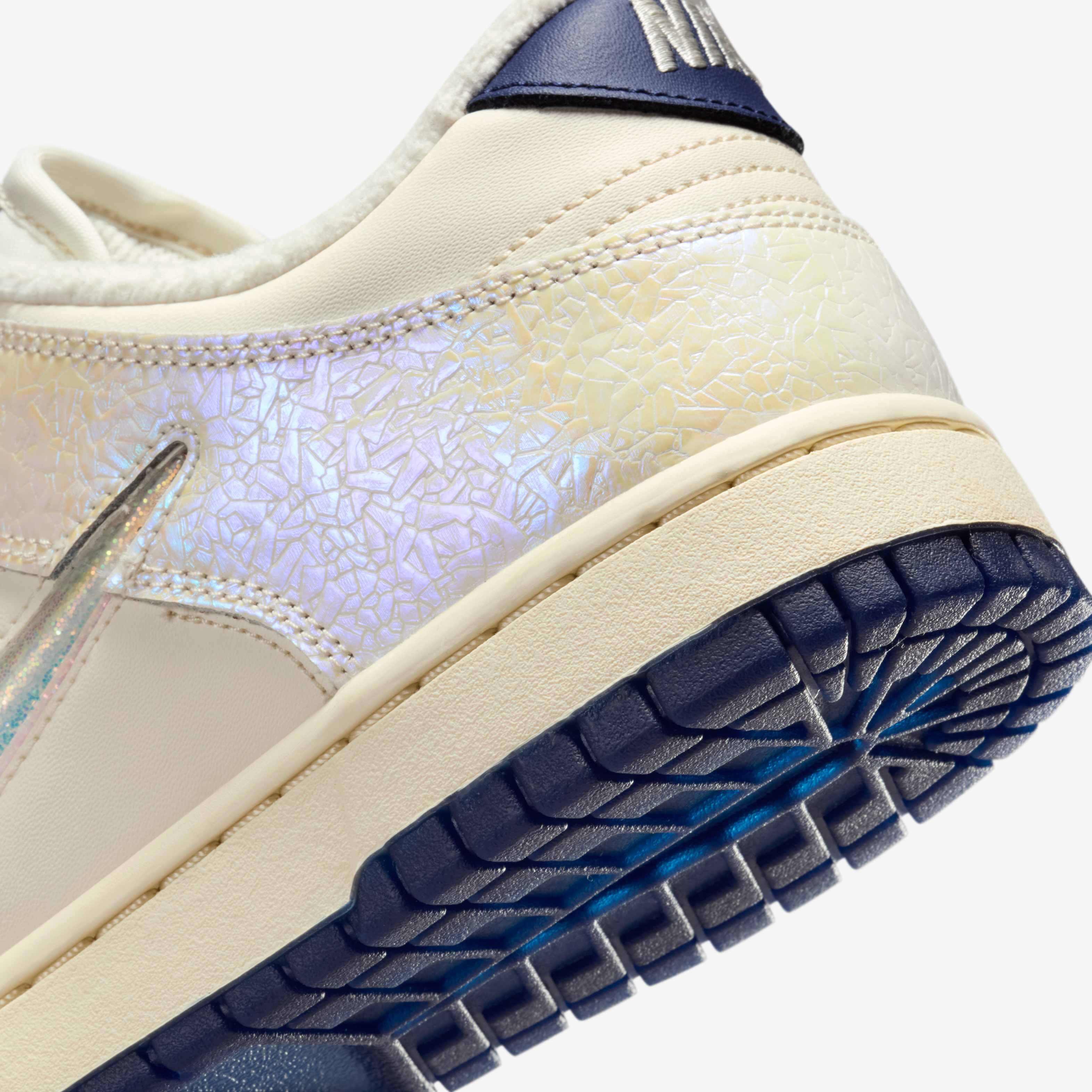 Nike Dunk Low image number 7