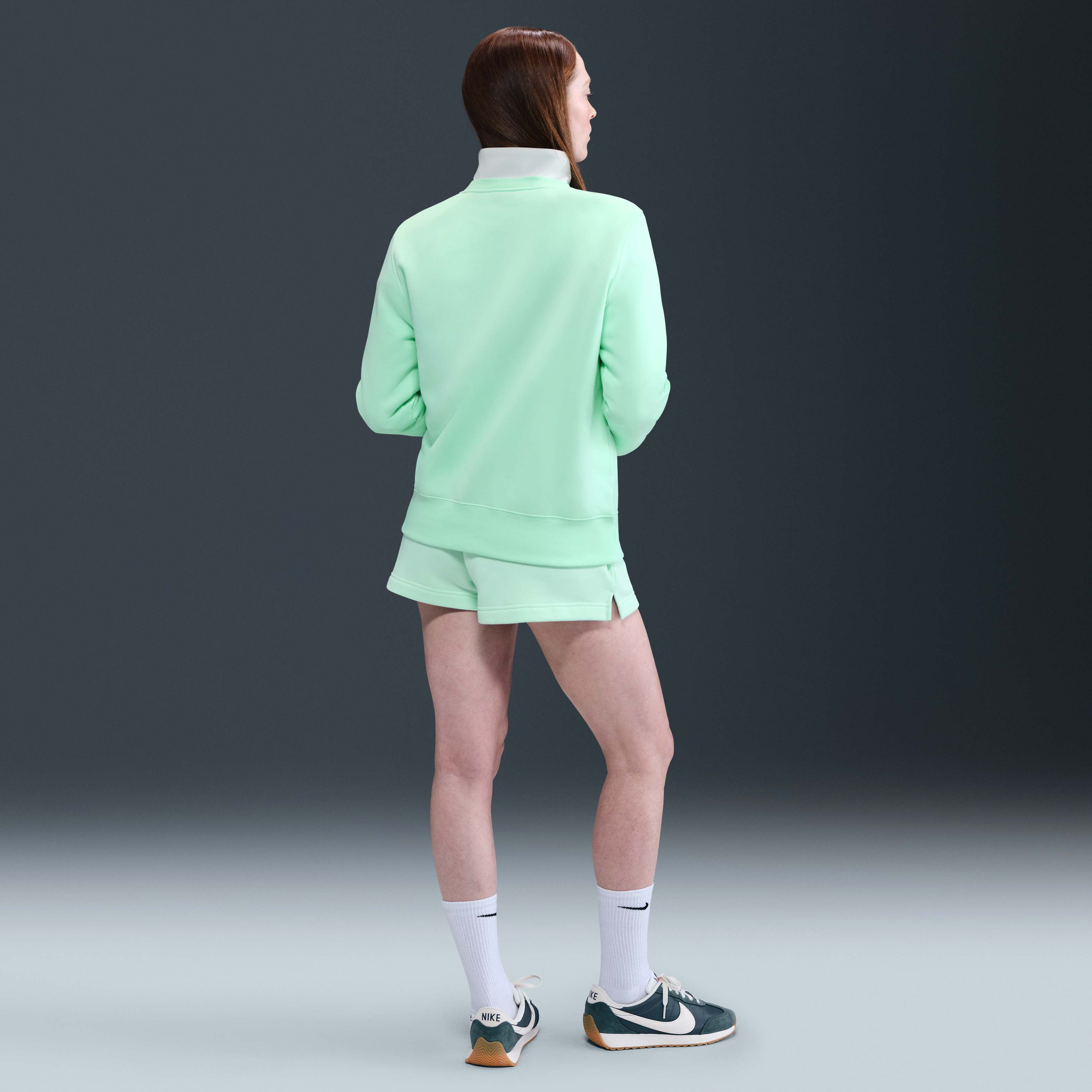 نايكي سبورتسوير فينيكس فليس image number 4