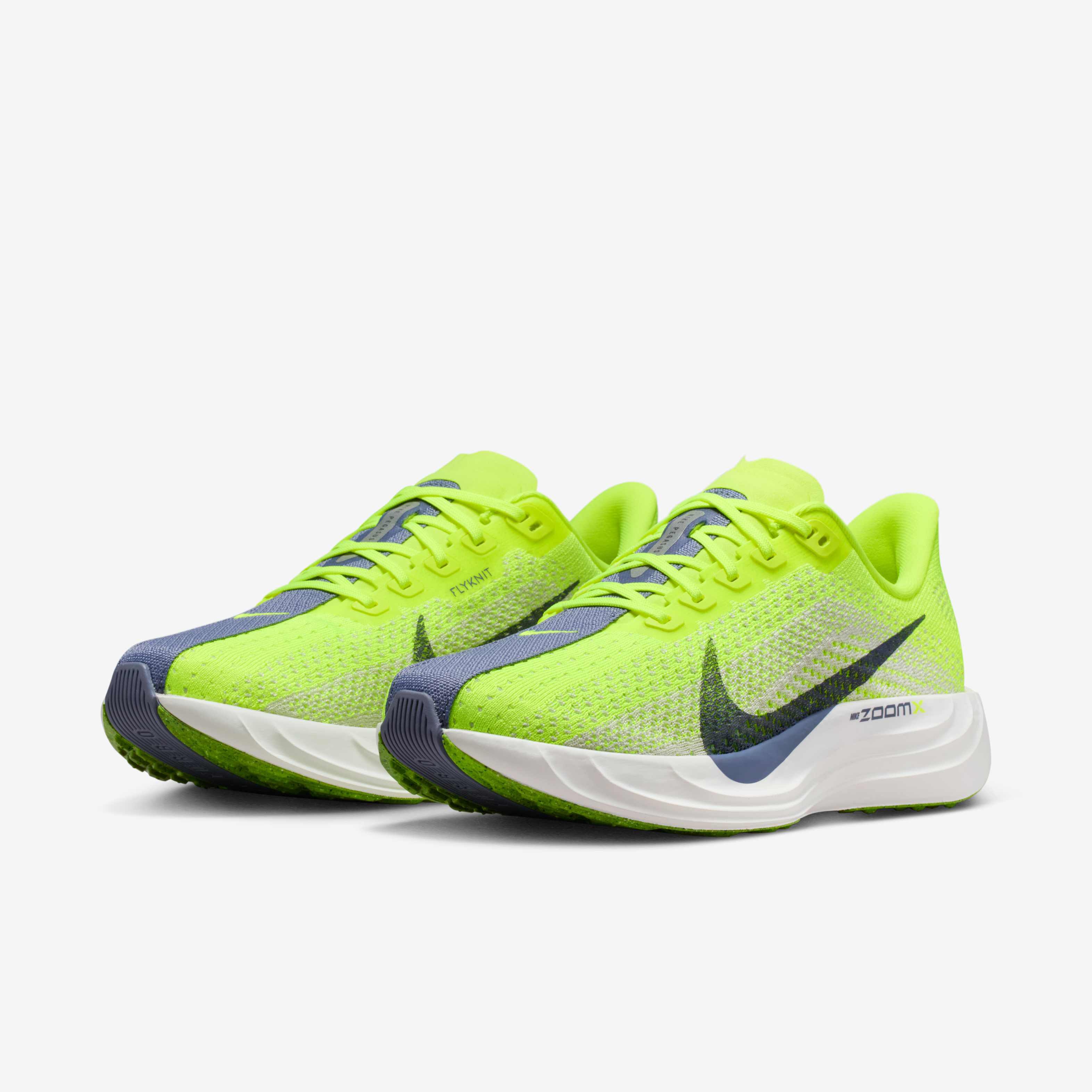 Nike Pegasus Plus image number 4
