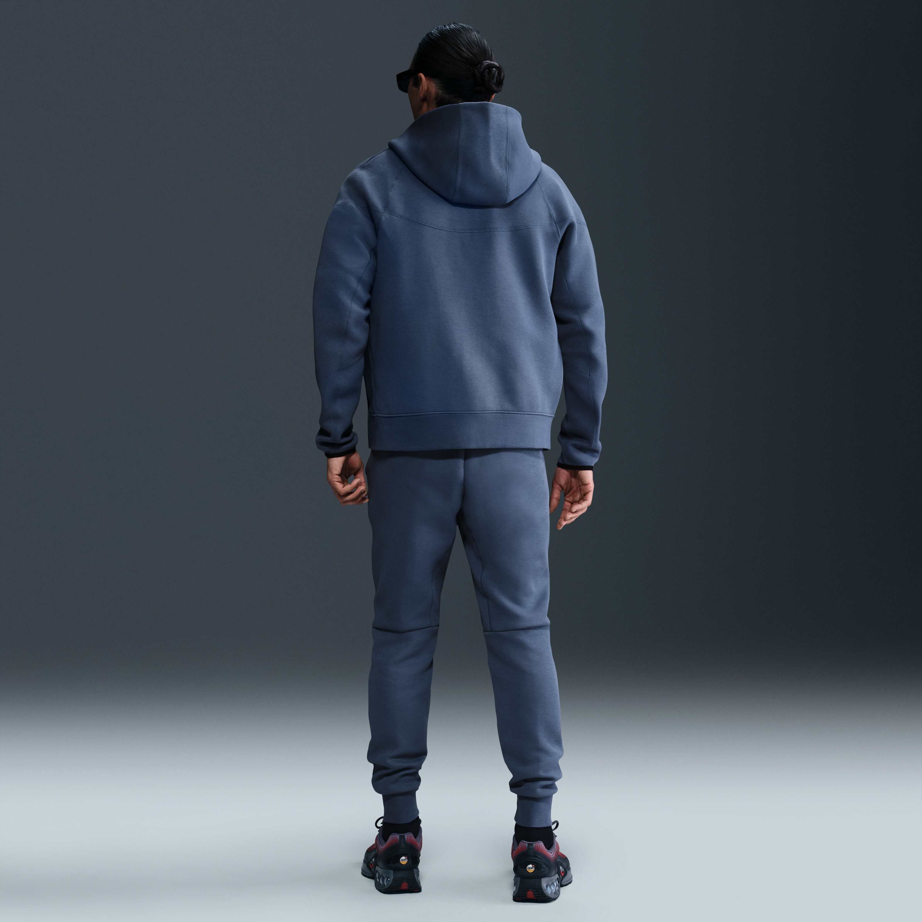 باريس سان جيرمان تيك image number 3