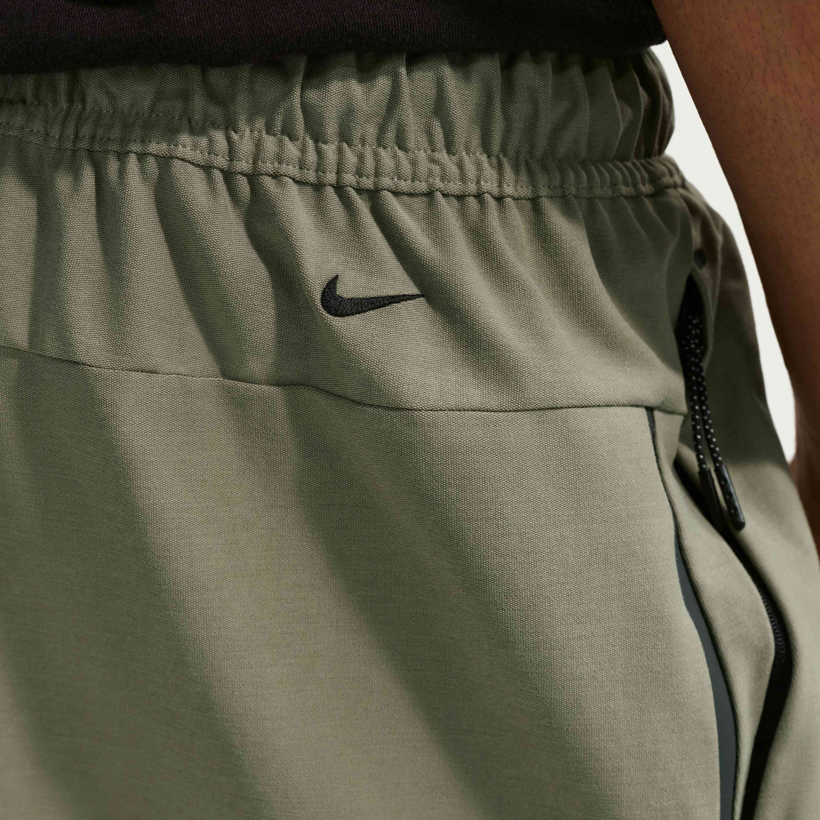 Nike Tech image number 5