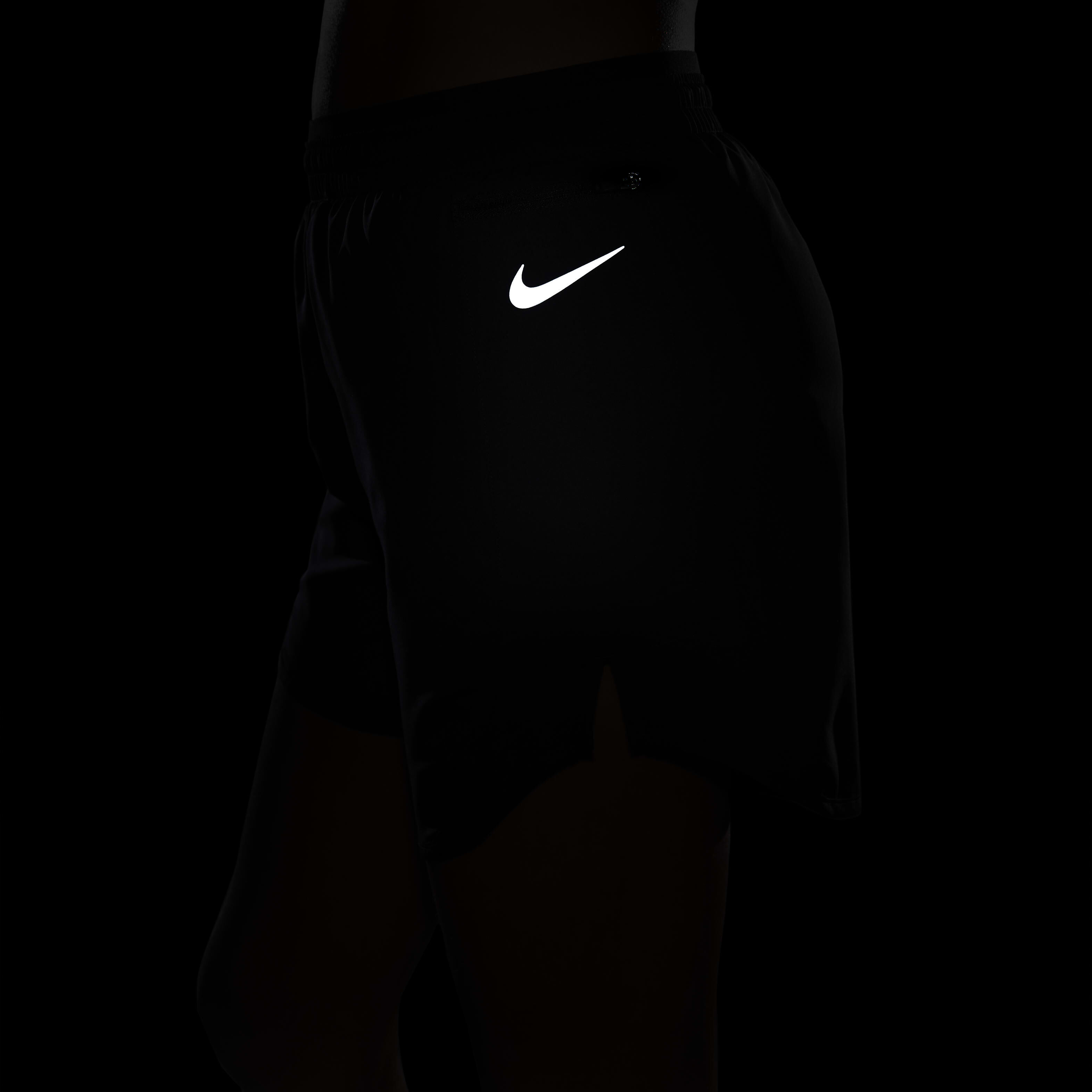 Nike Tempo Luxe image number 7