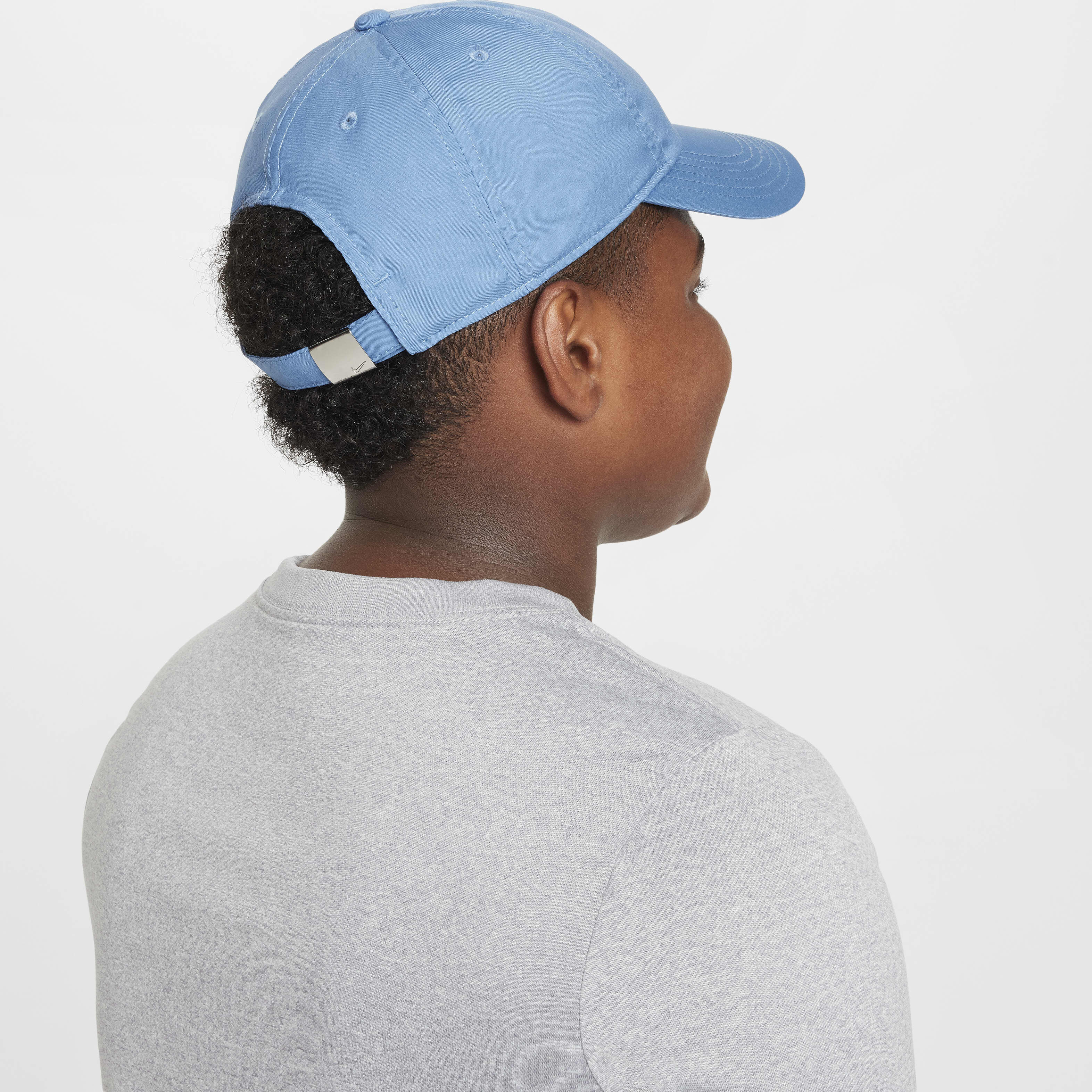 Kids nike dri fit hat top