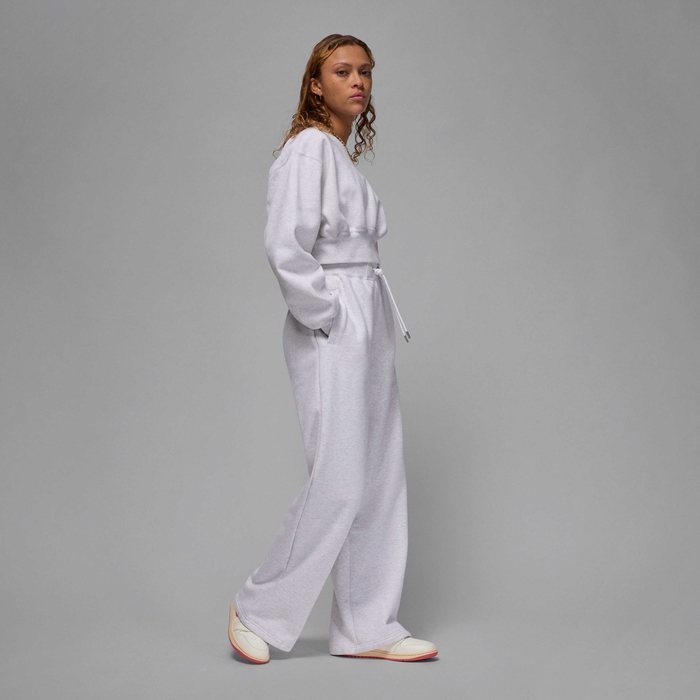 اير جوردن 1 لو image number 8 اير جوردن 1 لو image number 8