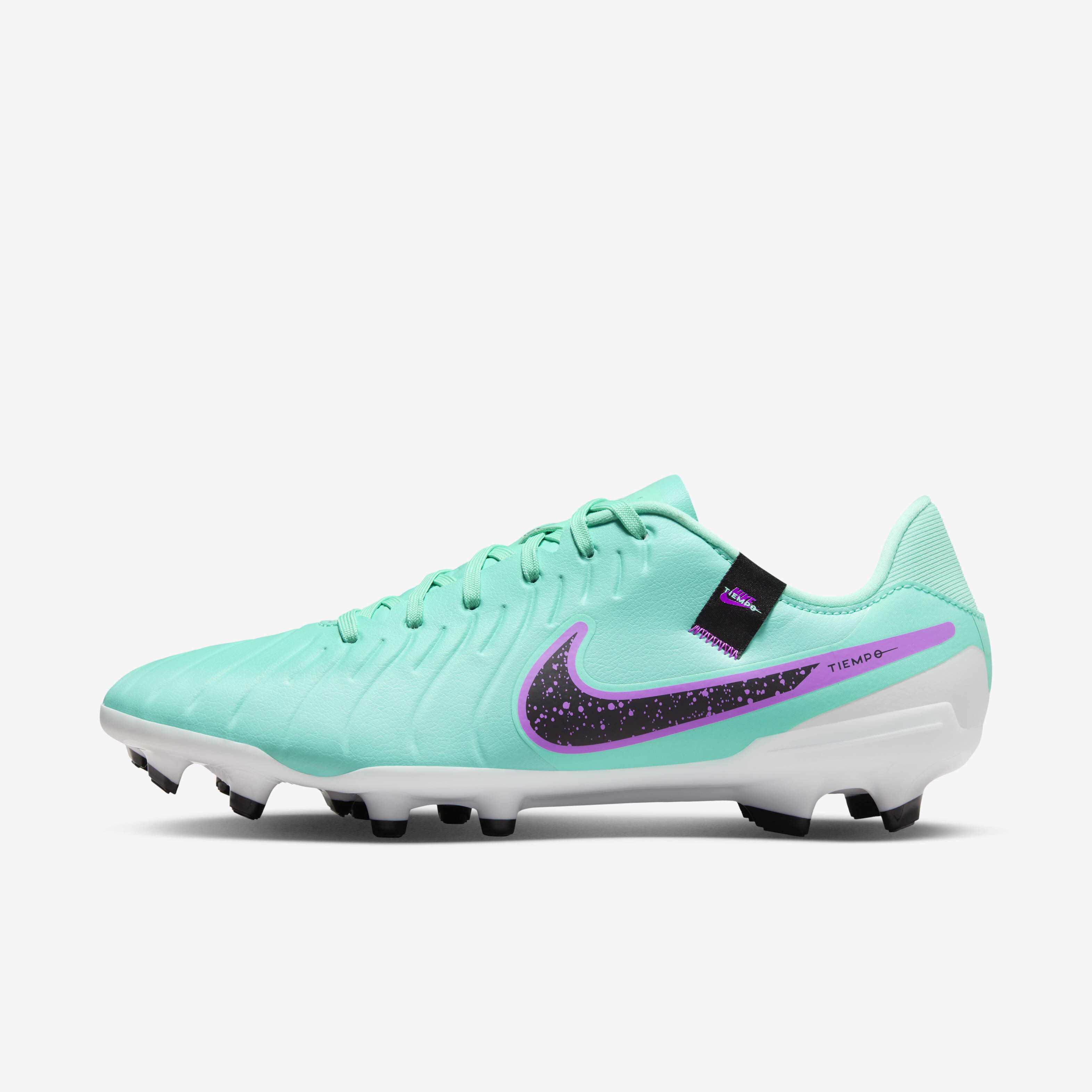 Nike studs under 1 on sale