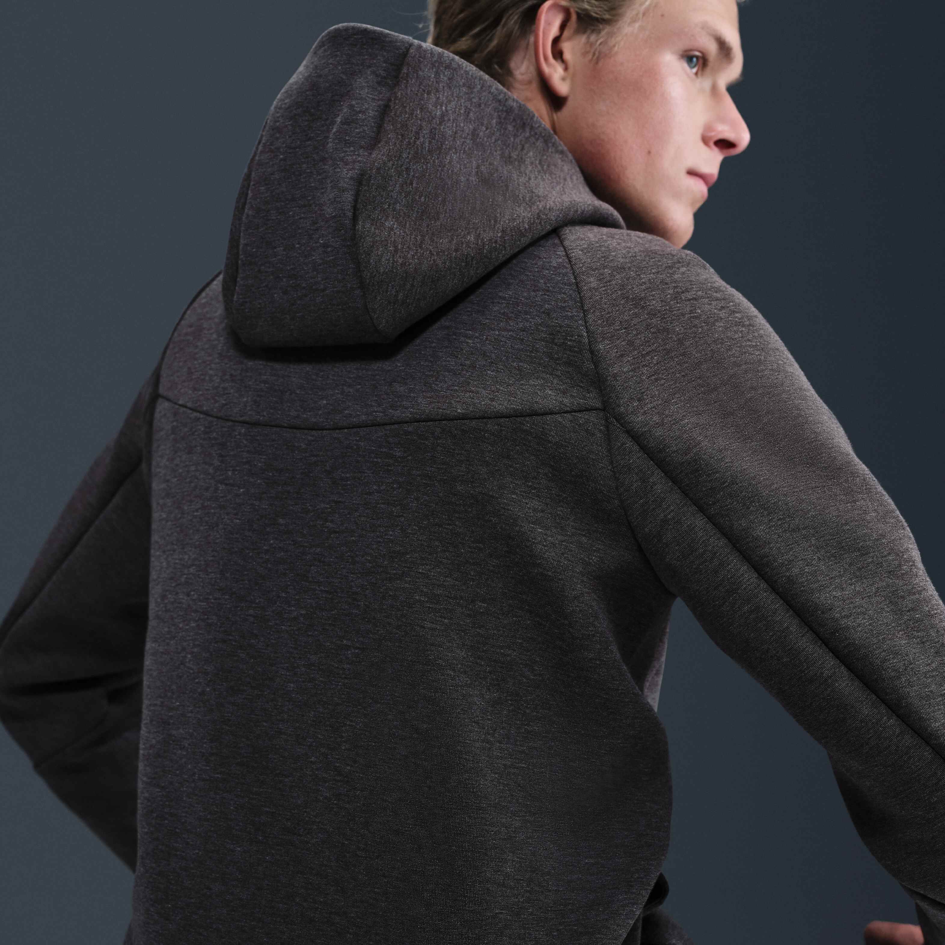 Nike Tech image number 1