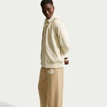 Nike Sportswear Club