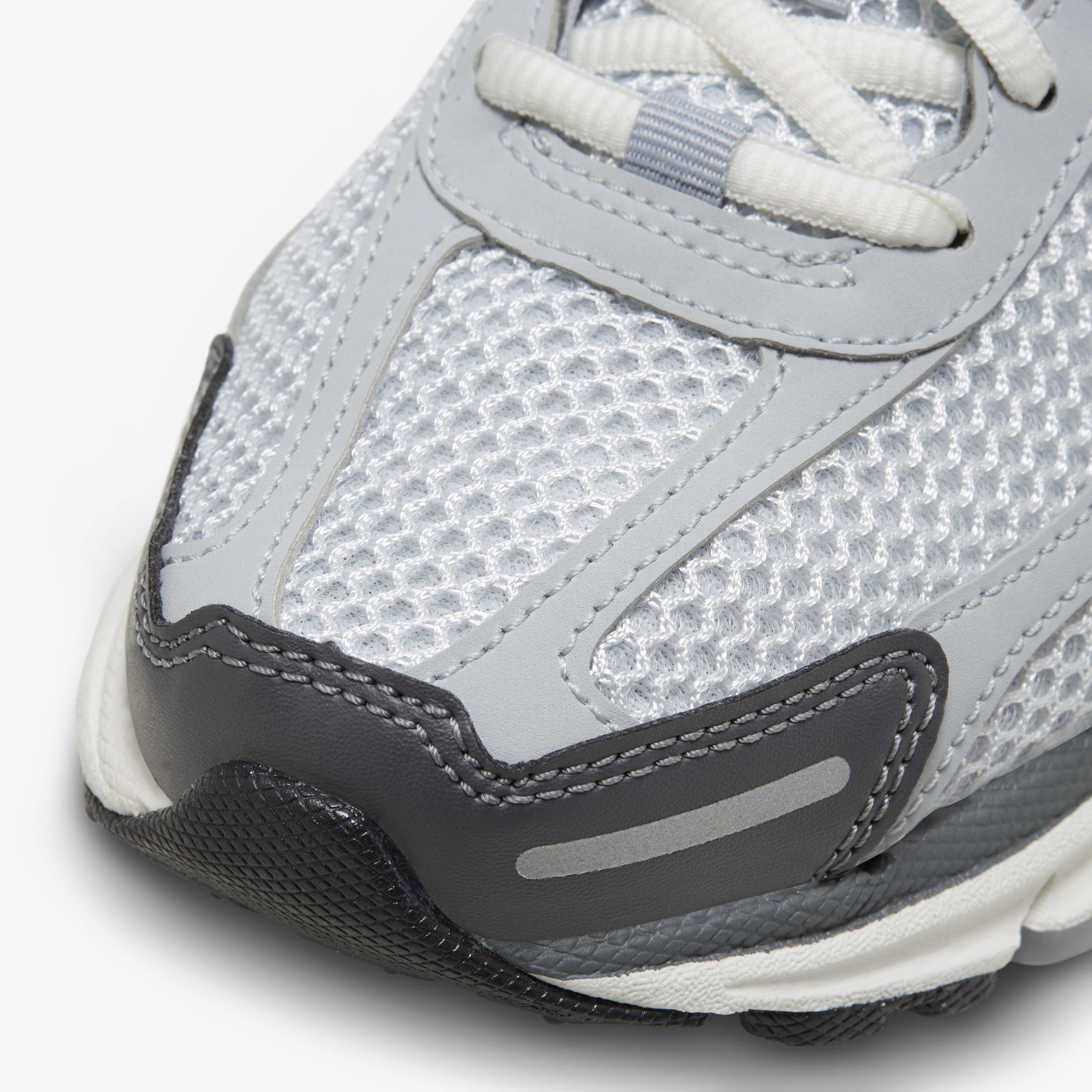 Nike Zoom Vomero 5 image number 6