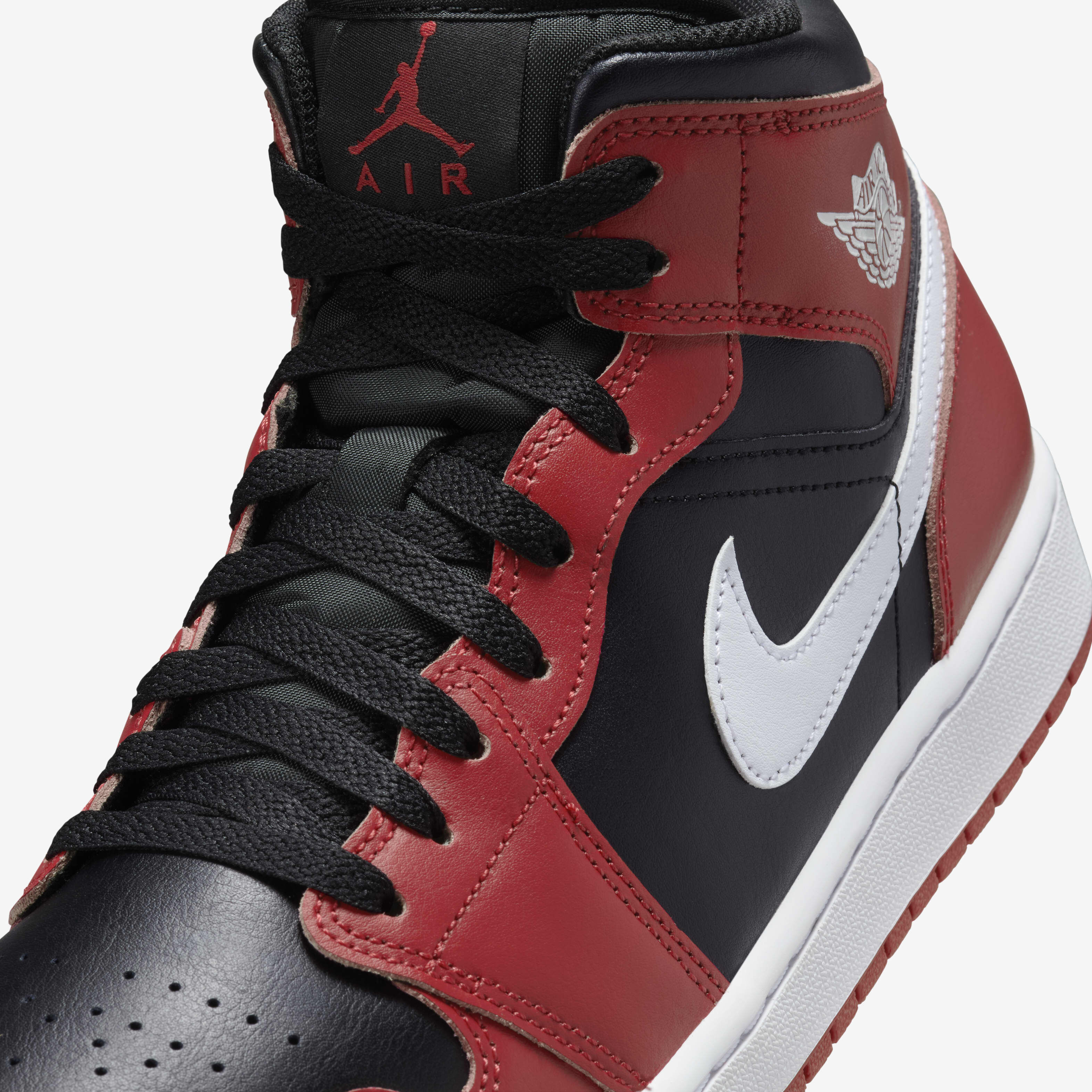 Buy Air Jordan 1 Mid Men s Shoes Nike Kuwait Official