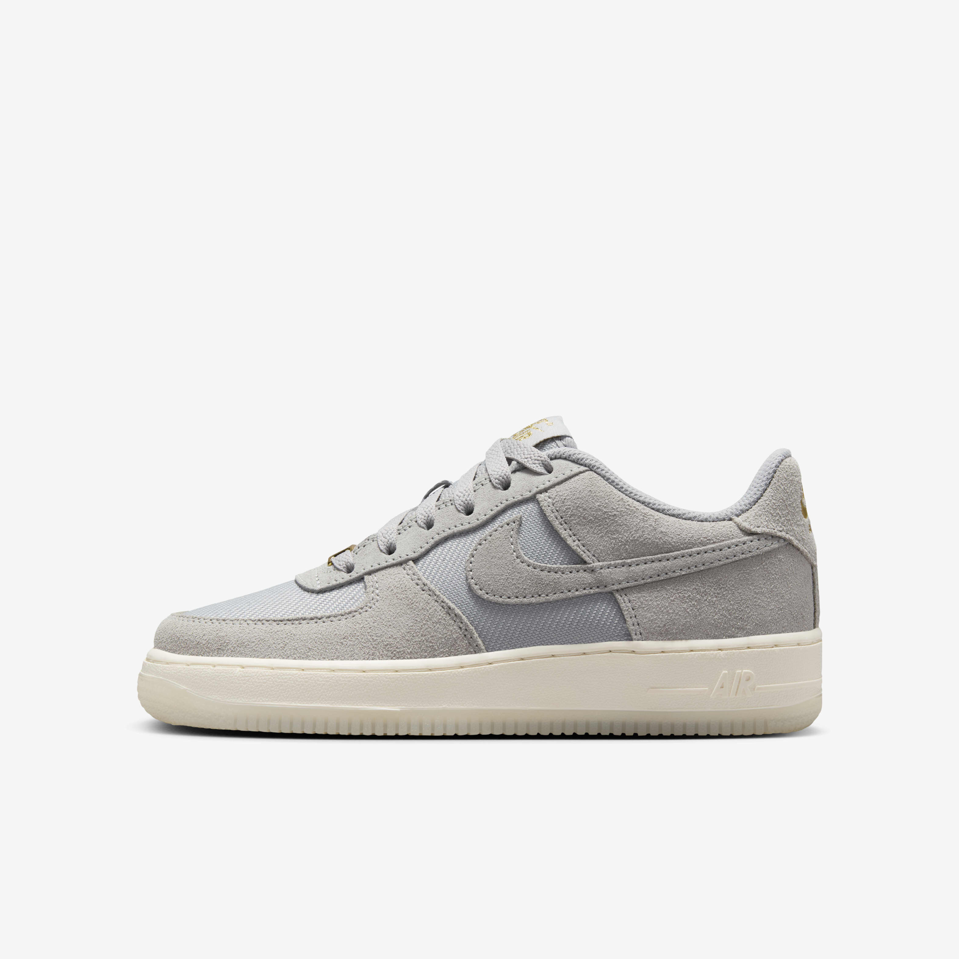 Buy Nike Air Force 1 LV8 Older Kids Shoes Nike Kuwait Official