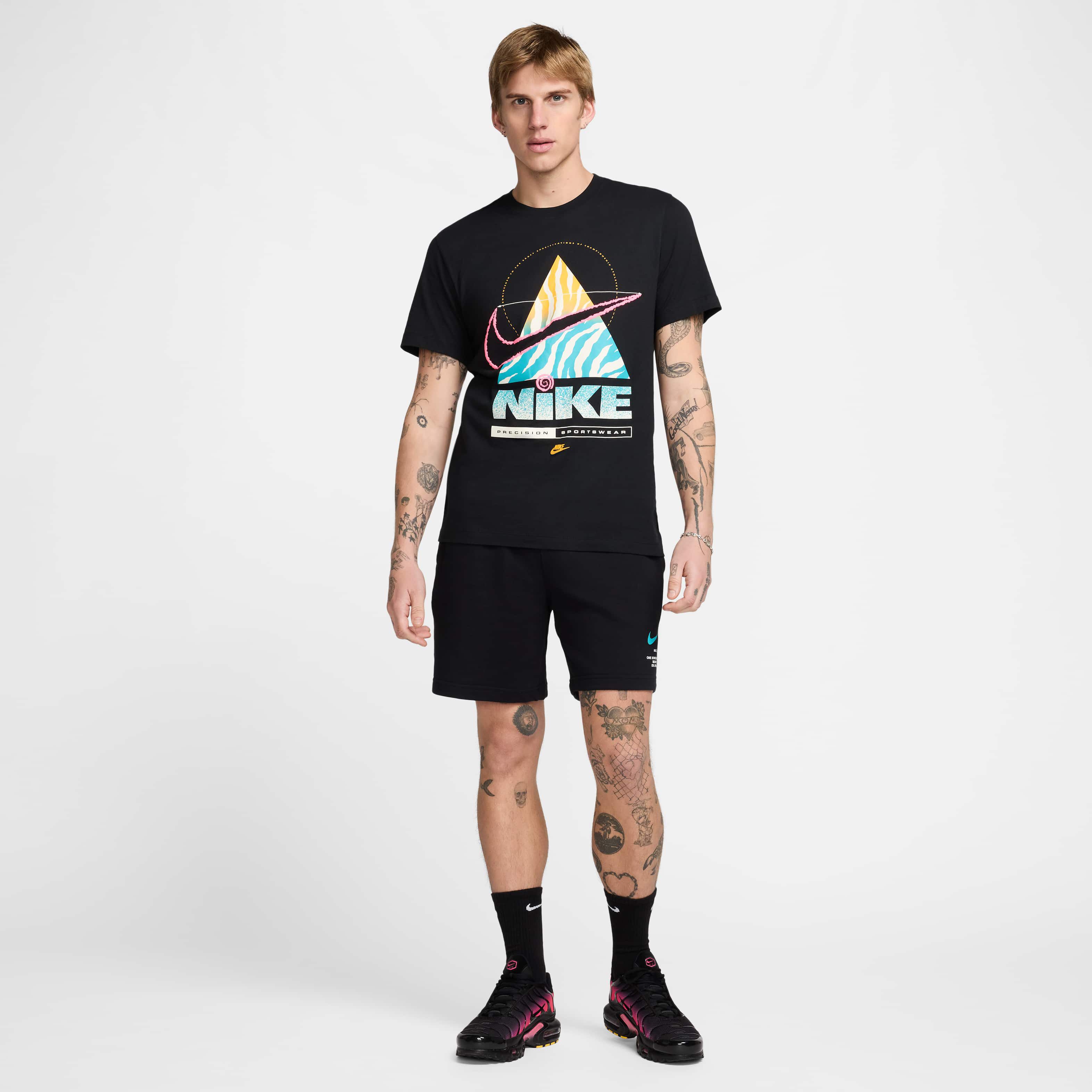 نايكي سبورتسوير image number 4