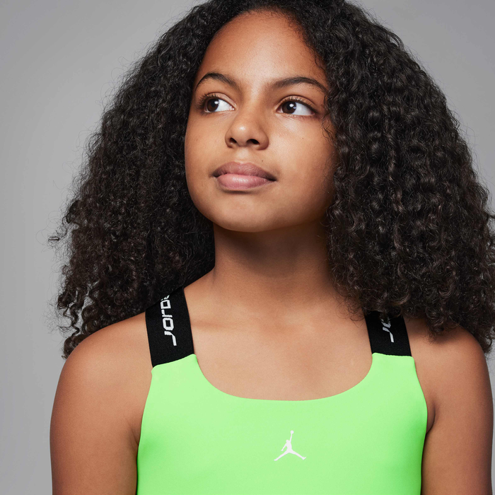 جوردن دراي-فت سبورت image number 2 جوردن دراي-فت سبورت image number 2