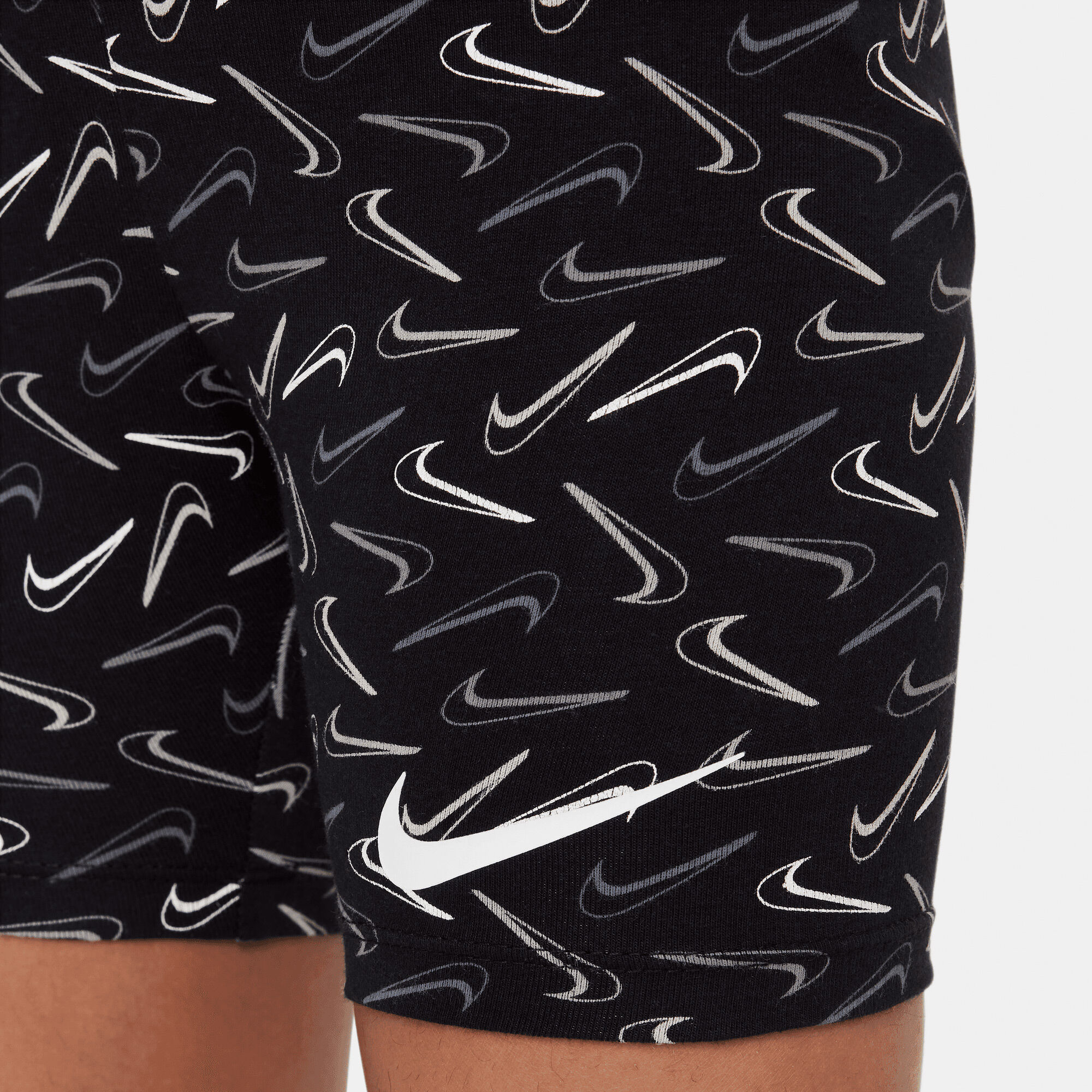 Nike Swoosh image number 3