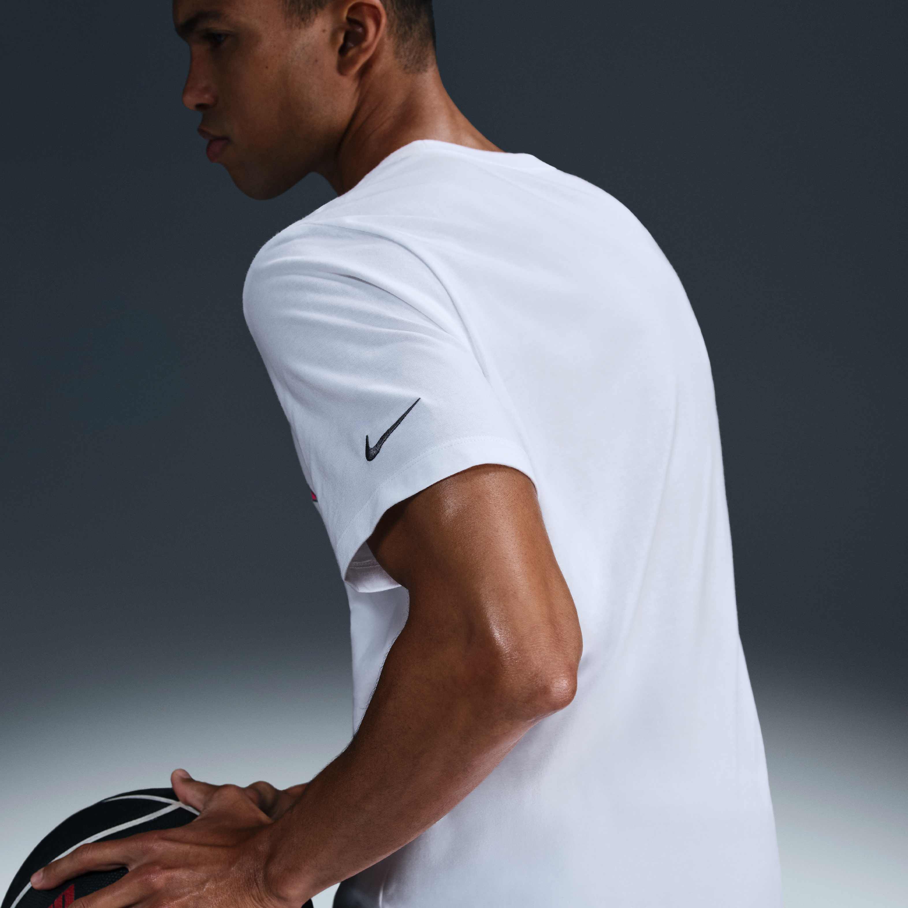 Giannis image number 1