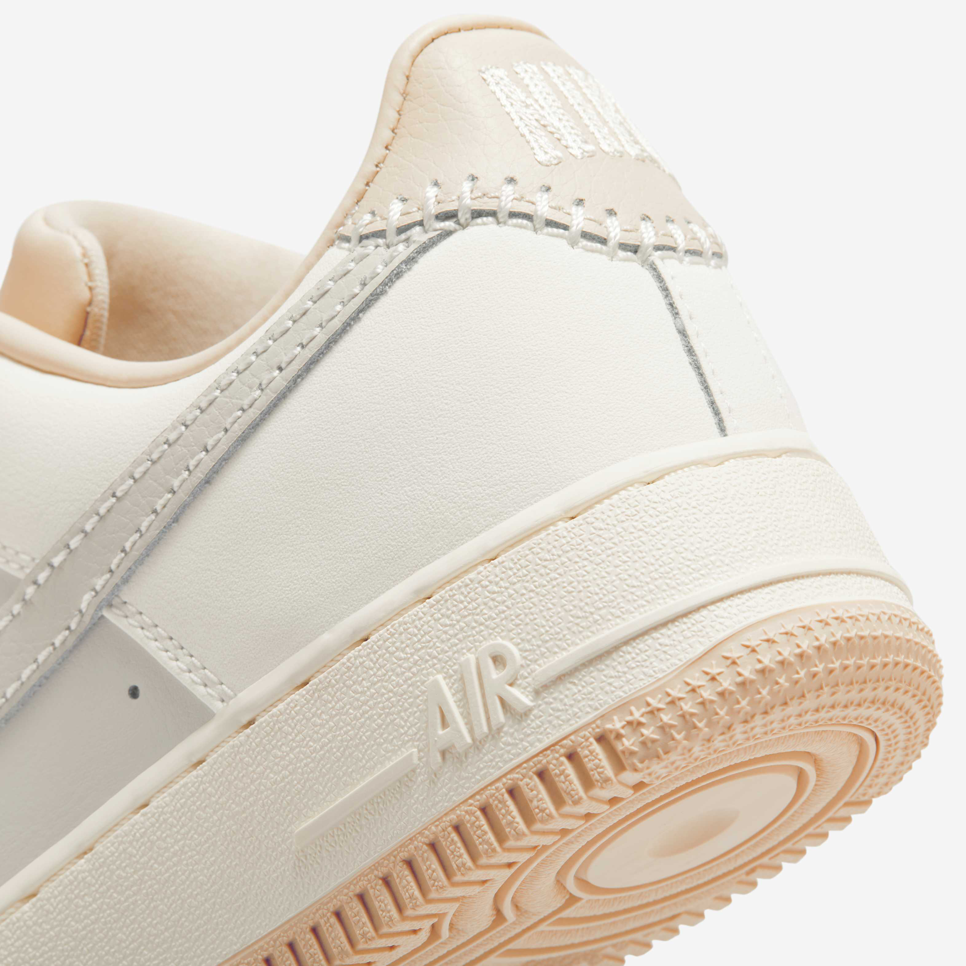 نايكي اير فورس 1 '07 image number 7