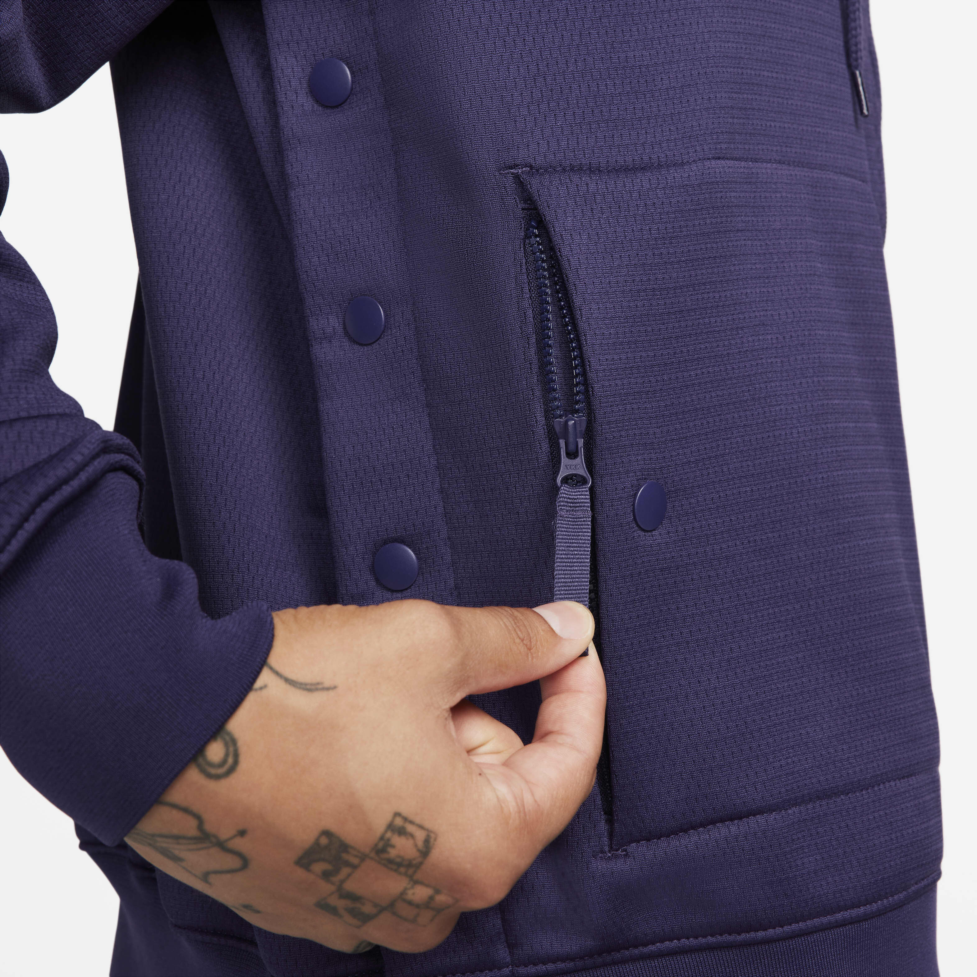 Buy Nike Men's Therma-FIT Full-Zip Basketball Hoodie Buy Nike Men's Therma-FIT Full-Zip Basketball Hoodie
